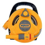 HOZELOCK - Micro Reel 10m : Ideal for patios, balconies and small gardens, compact and