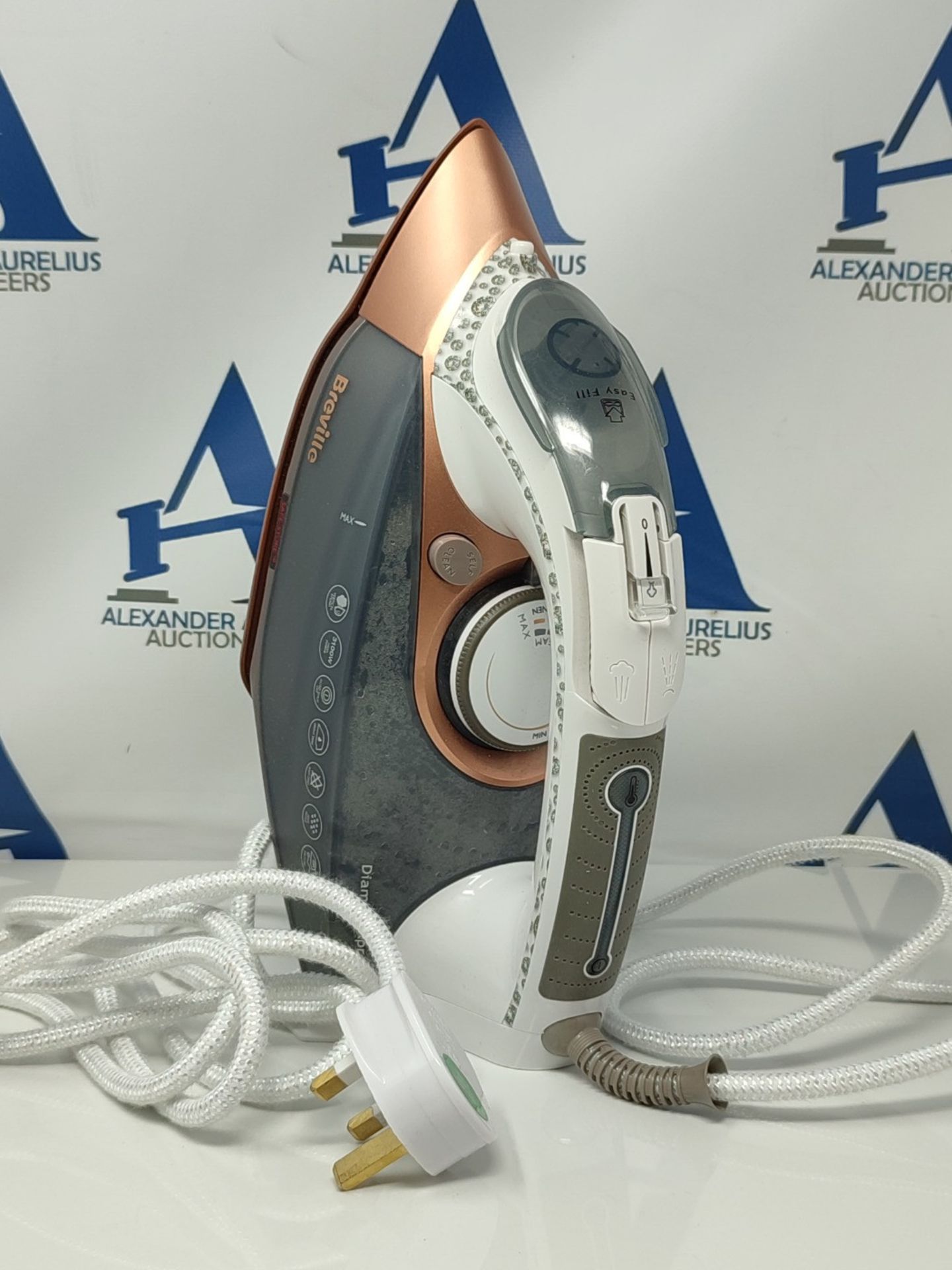 Breville DiamondXpress Steam Iron | 3100 W | 200G Steam Shot | Multi-Directional Diamo - Image 2 of 3