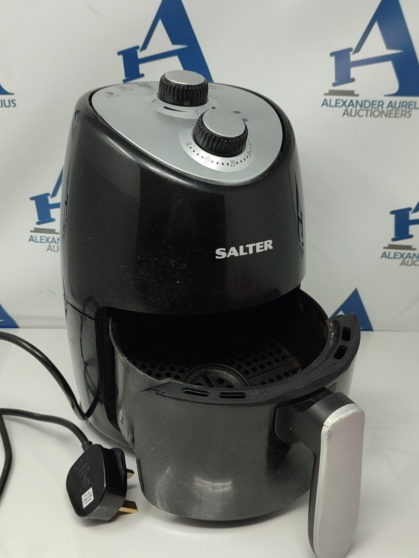 Salter EK2817 2L Compact Air Fryer - Hot Air Circulation, Removable Non-Stick Cooking - Image 2 of 3