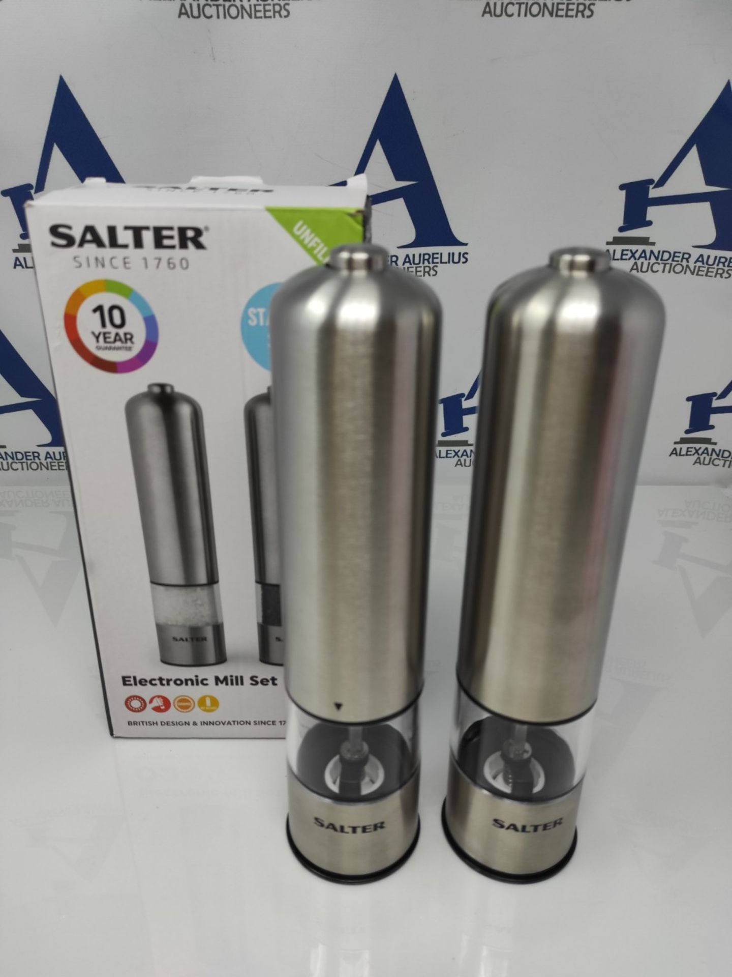 Salter 7722 SSTURA Electric Salt & Pepper Grinder Set - BPA-Free, Spice Mills, One Han - Image 2 of 2