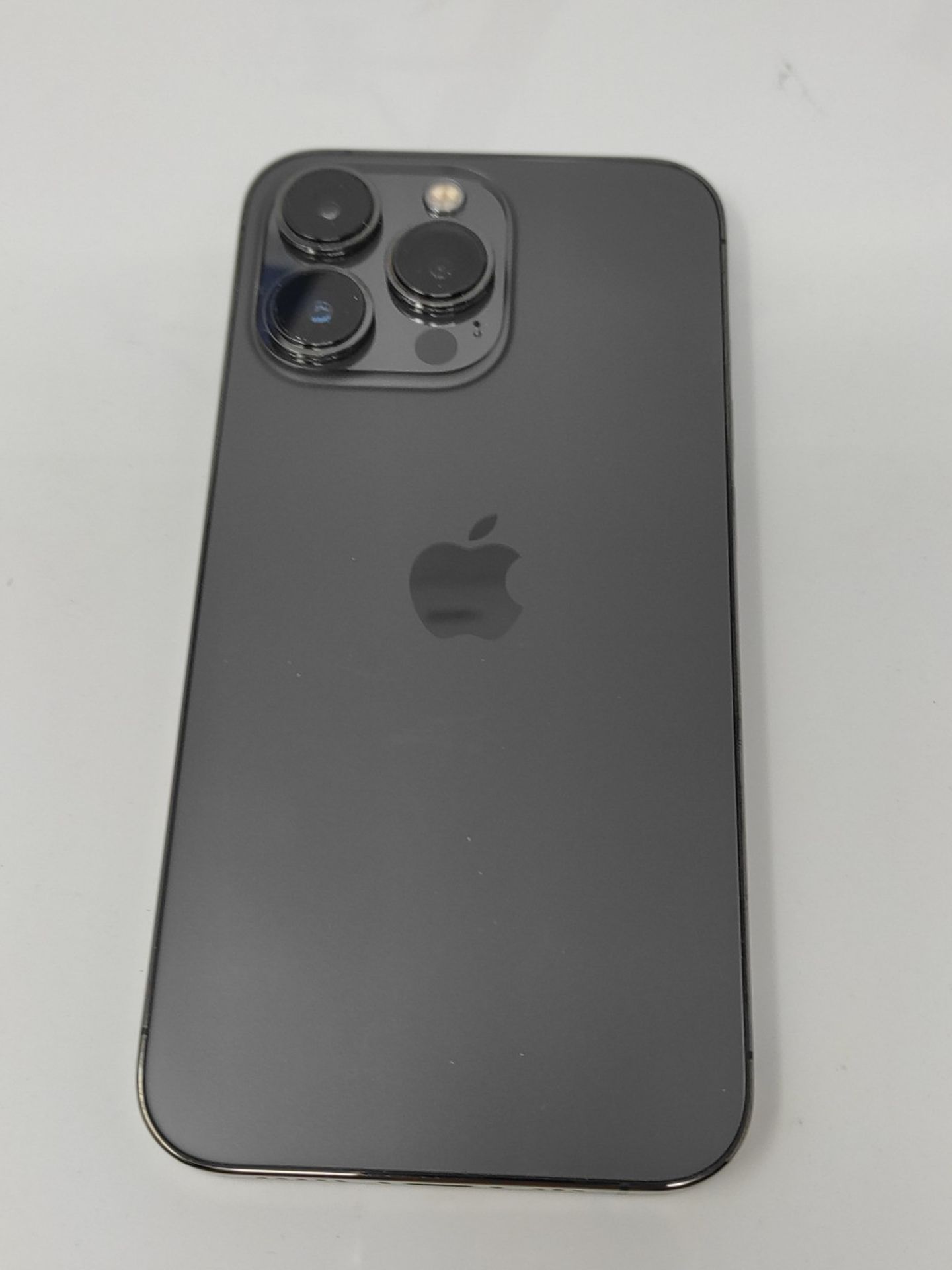 RRP £706.00 Apple iPhone 13 Pro, 256GB, Graphite (Renewed Premium) - Image 3 of 3