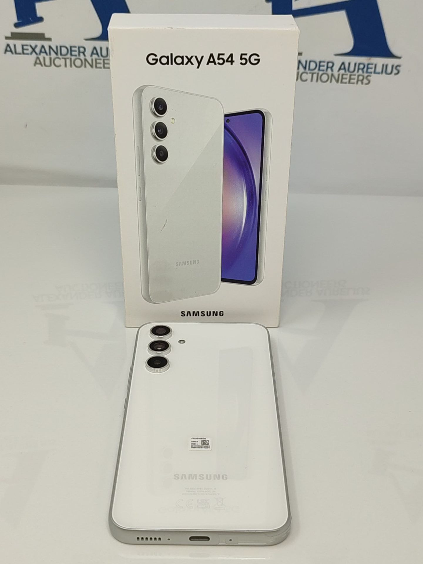 RRP £372.00 Samsung Galaxy A54 256GB 5G Mobile Phone - Awesome White, SM-A546BZWDEUB - Image 3 of 3