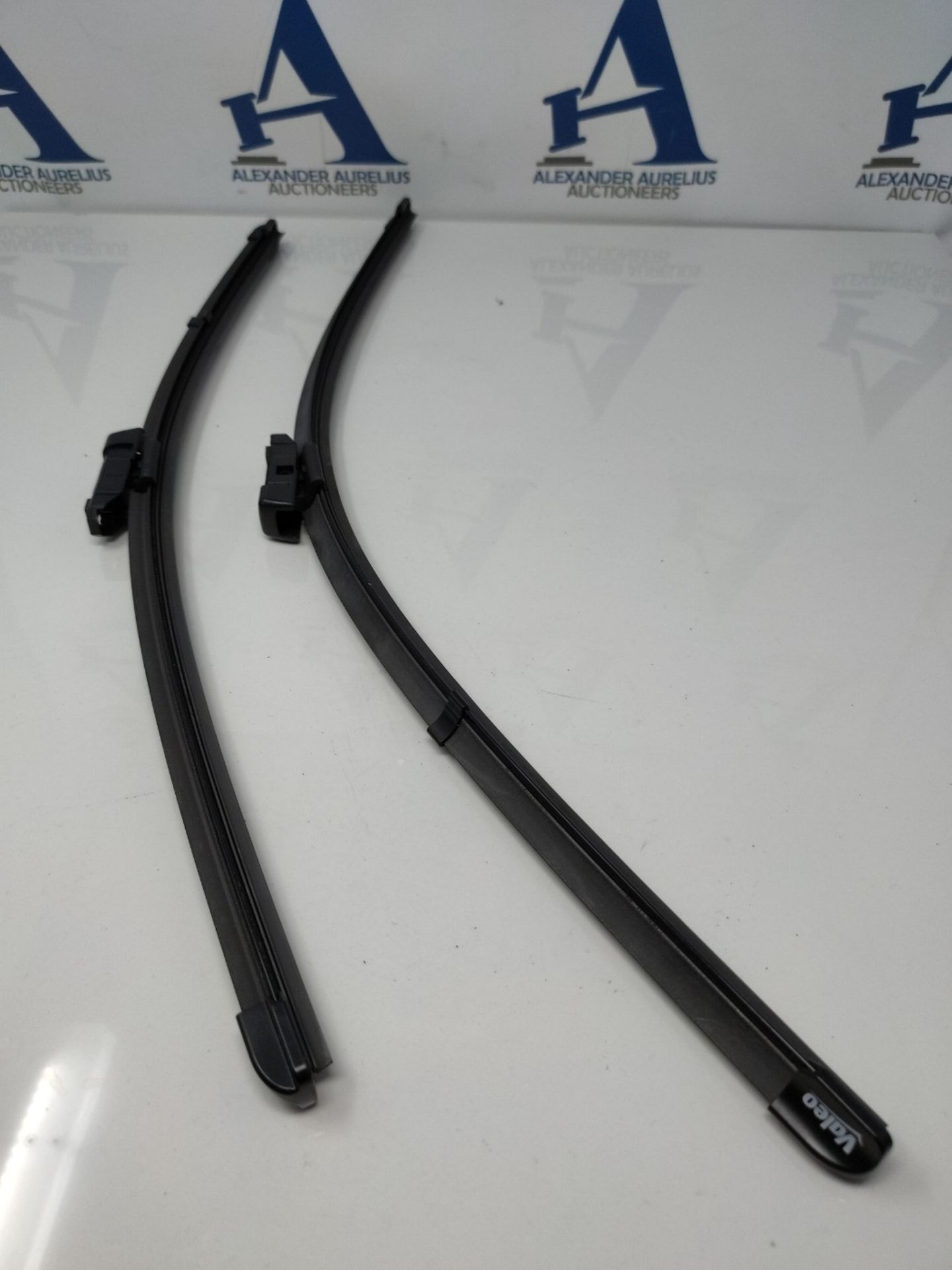 Valeo SILENCIO 577871 Windscreen Wiper Blades 600+520 Set of 2 - Image 3 of 3