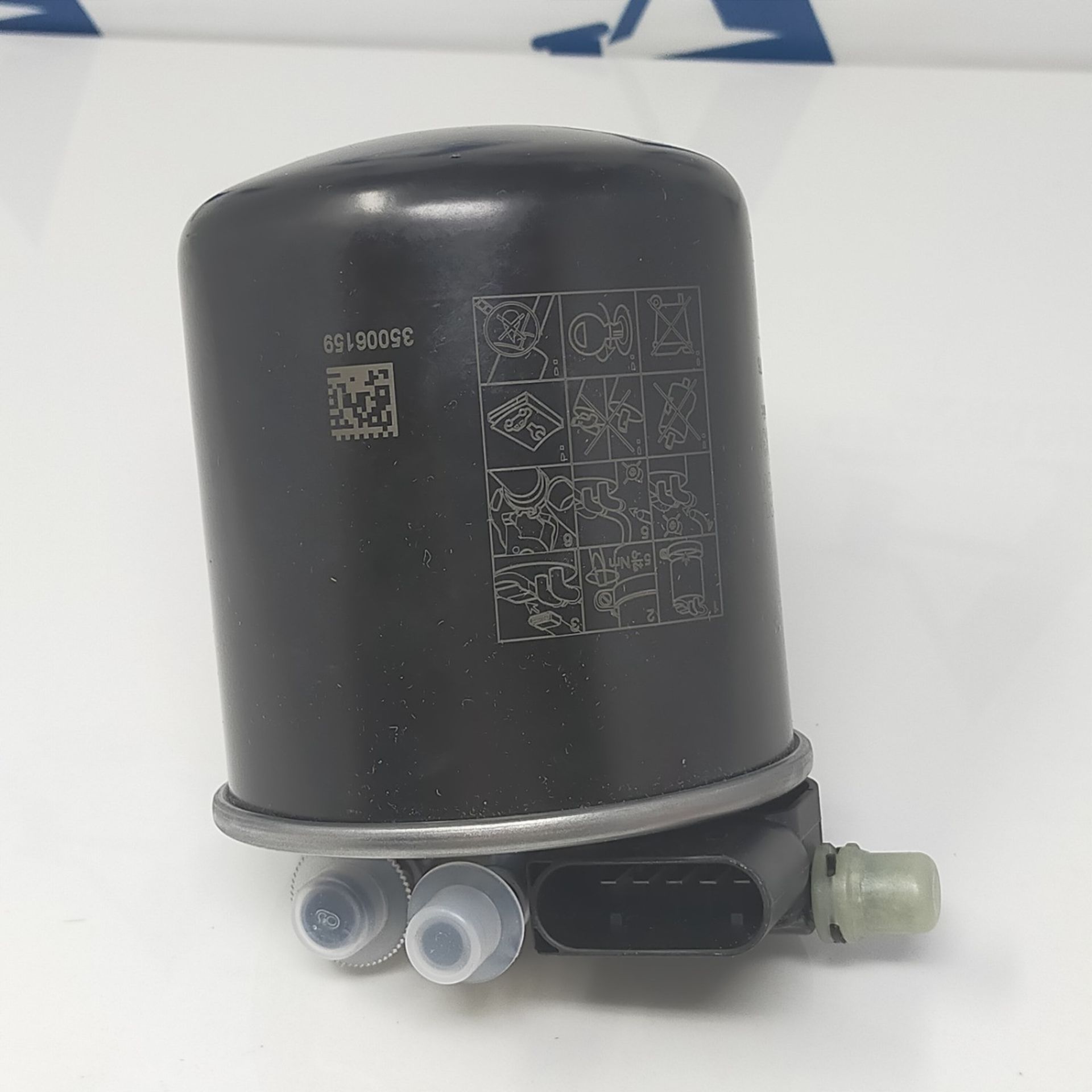 RRP £56.00 Bosch N2836 - Diesel Filter Car - Image 3 of 3