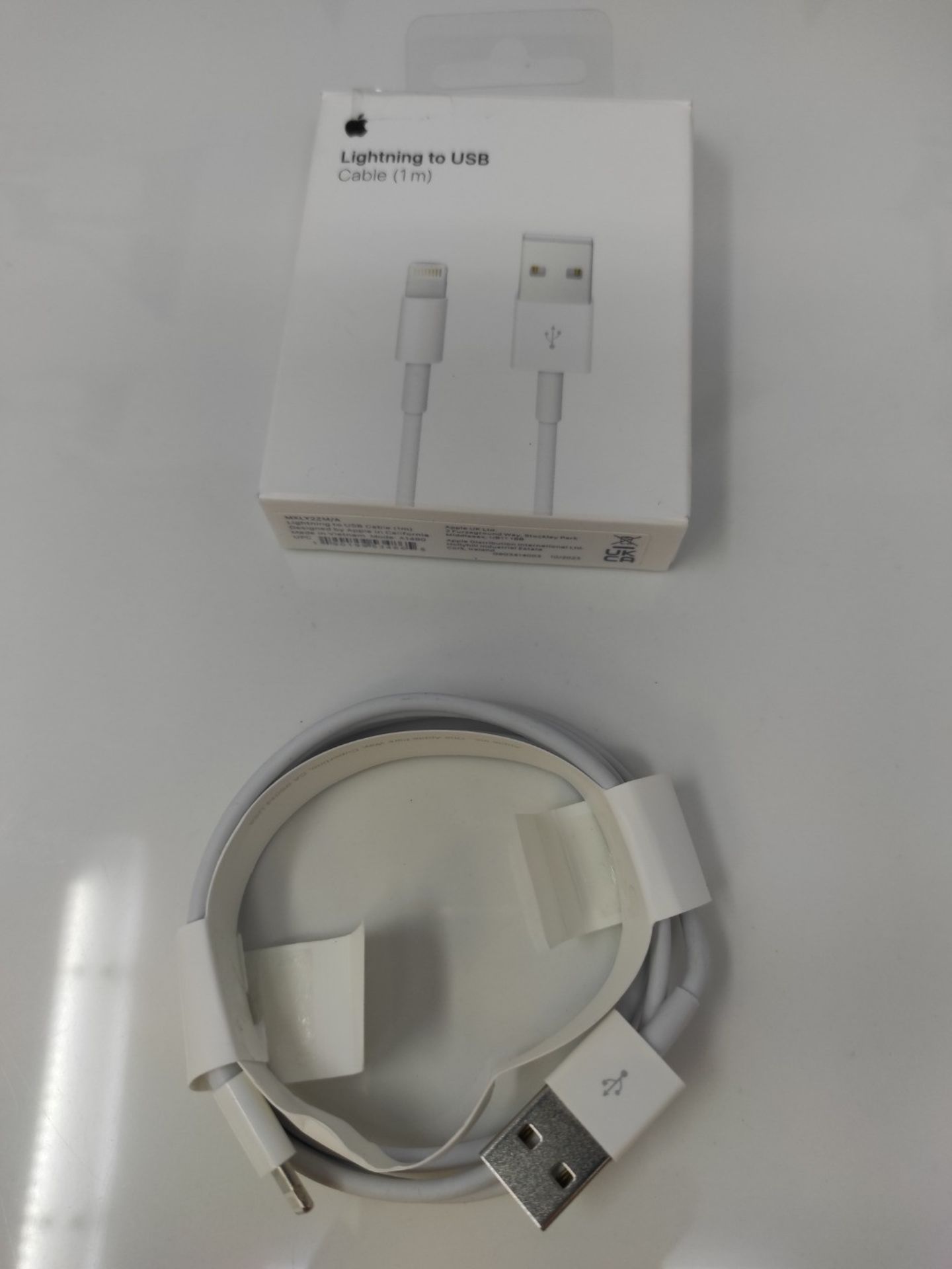 Apple Lightning to USB Cable (1m) Pack of 1 - Image 2 of 2