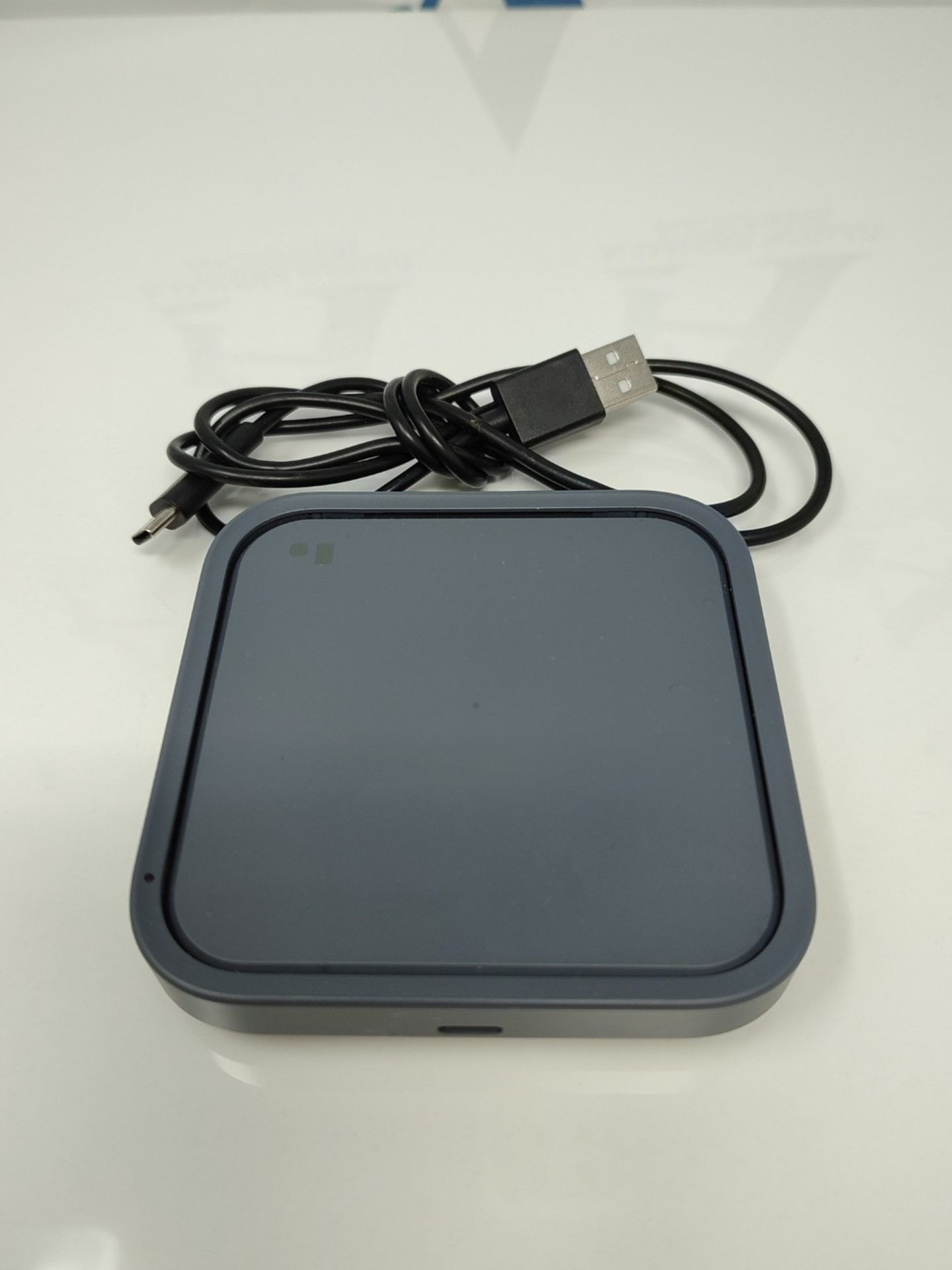 Samsung Galaxy Official Wireless Charging Pad, Black - Image 2 of 2