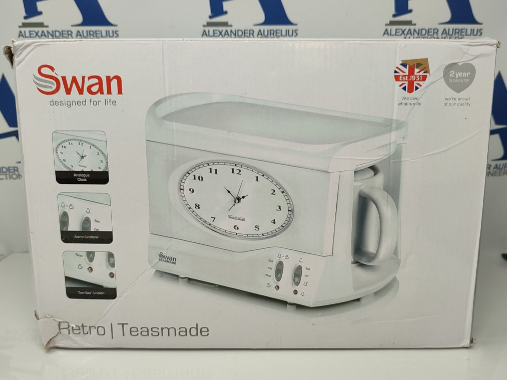 RRP £65.00 Swan Vintage Teasmade - Rapid Boil with Clock and Alarm, Featuring a Clock Light with - Image 2 of 3