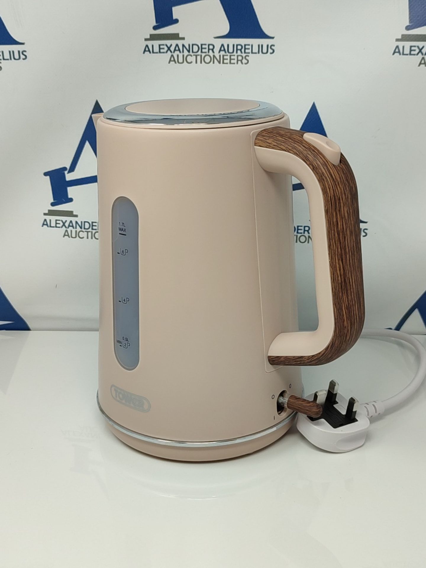 TOWER T10037PCLY Jug Kettle with Rapid Boil, 1.7 L, 3000W, Pink Clay - Image 3 of 3