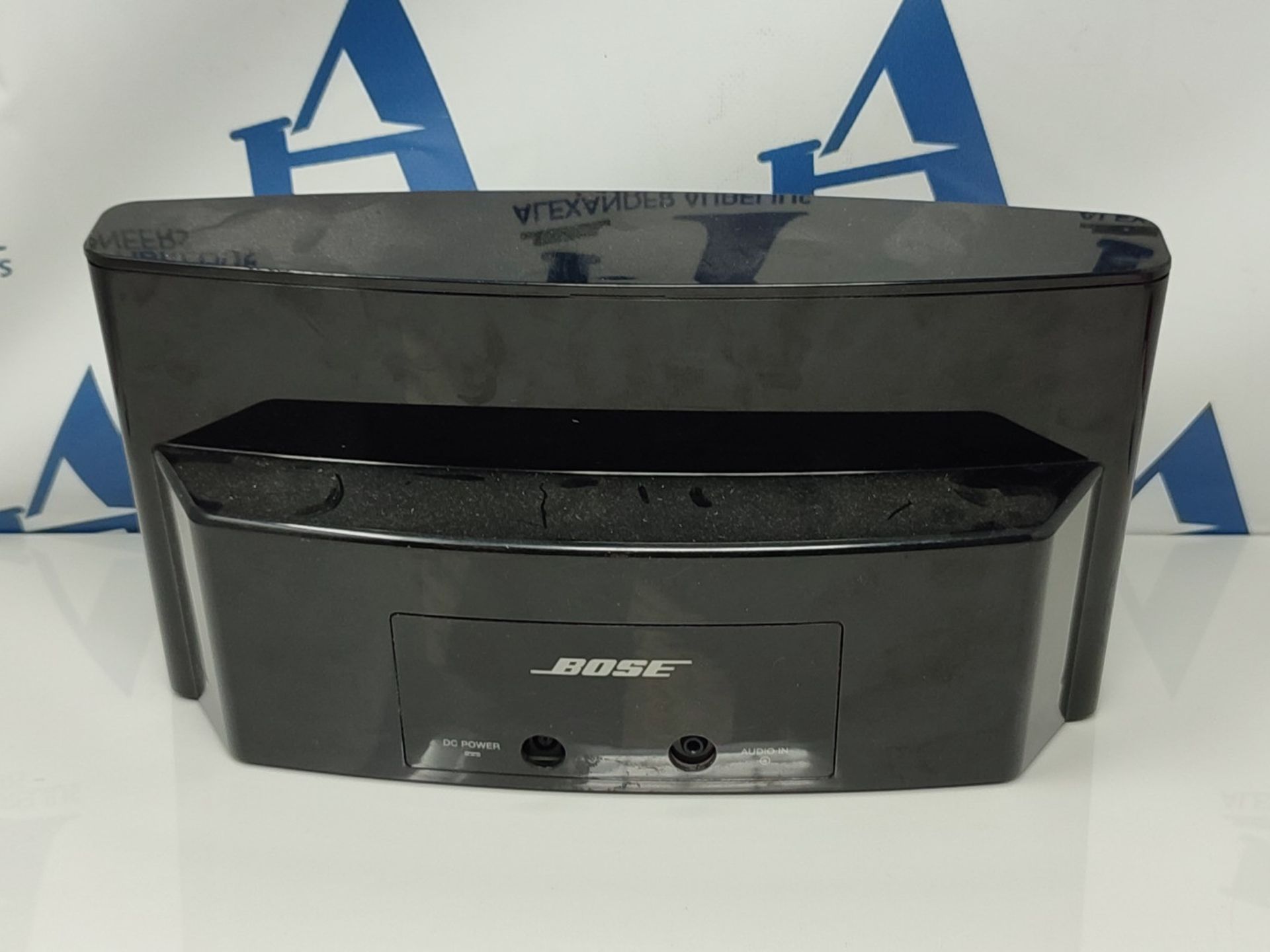 RRP £190.00 Bose ® SoundDock ® Series III Digital Music System - Black Lightning Connector - Image 3 of 3