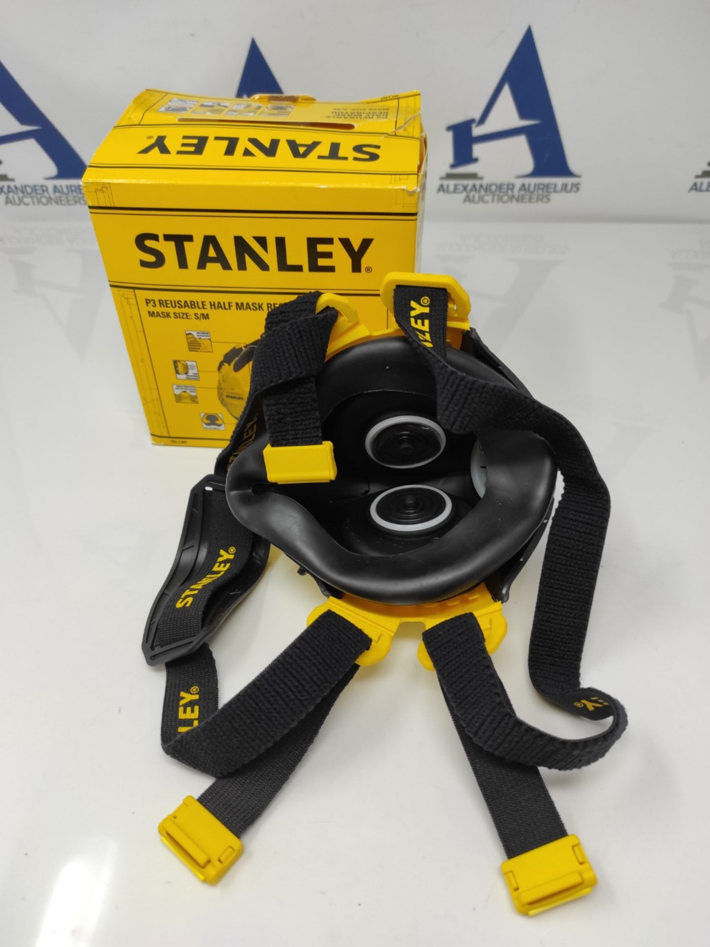 Stanley P3 Dust Mask, Reusable Respirator Mask with Face-Fit-Check Technology & Maximu - Image 2 of 2