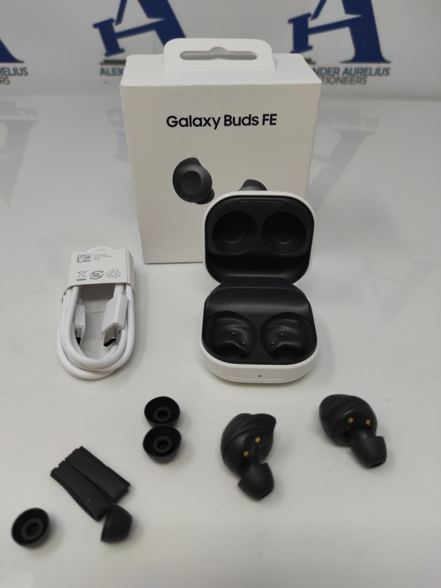 RRP £79.00 Samsung Galaxy Buds FE Wireless Earbuds, Active Noise Cancelling, Comfort Fit, 2 Year - Image 3 of 3