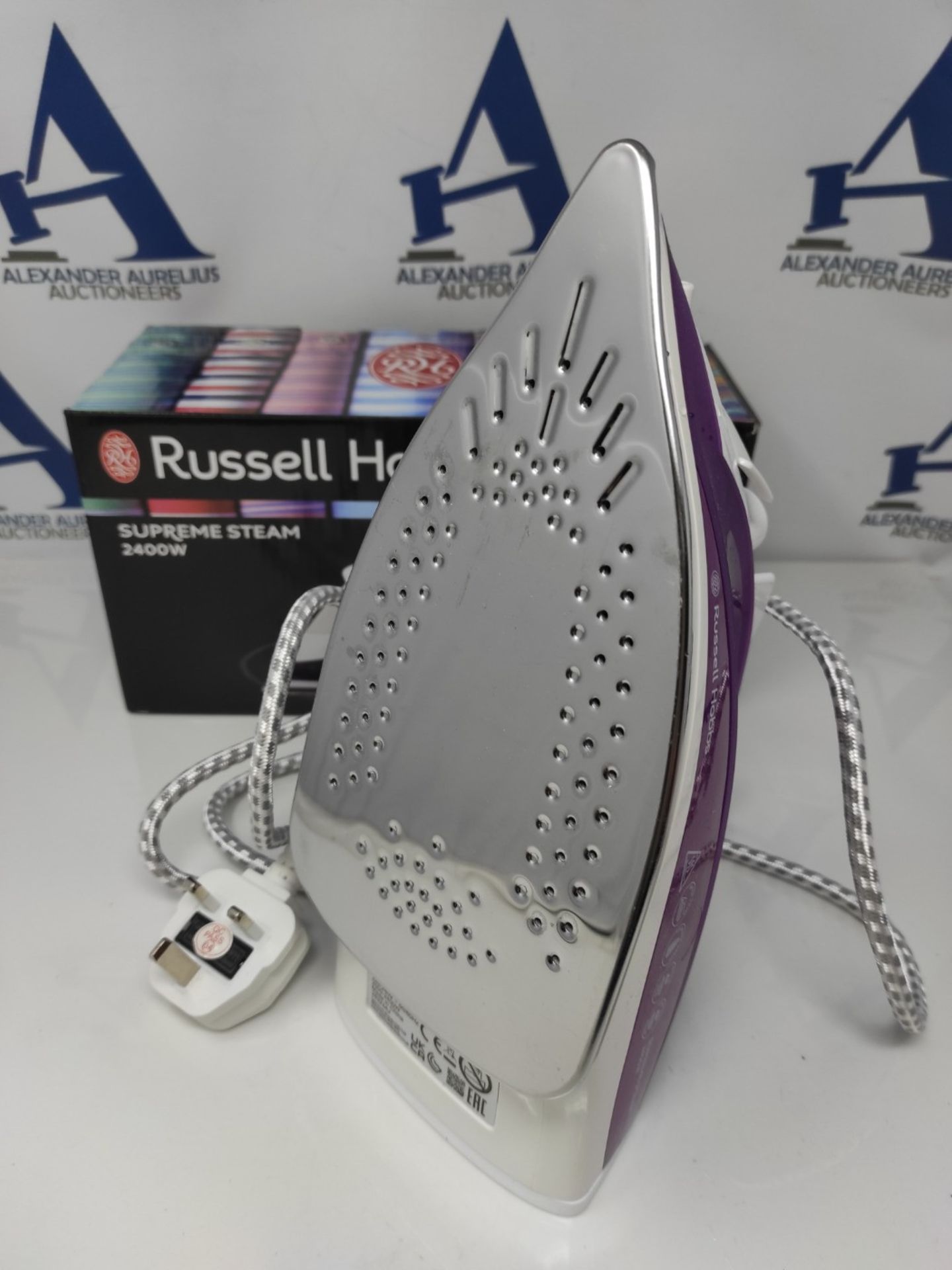 Russell Hobbs Supreme Steam Iron, Powerful vertical steam function, Non-stick stainles - Image 2 of 3