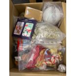 RRP £250.00 1x Lot of assorted Christams decorations , 40 products.