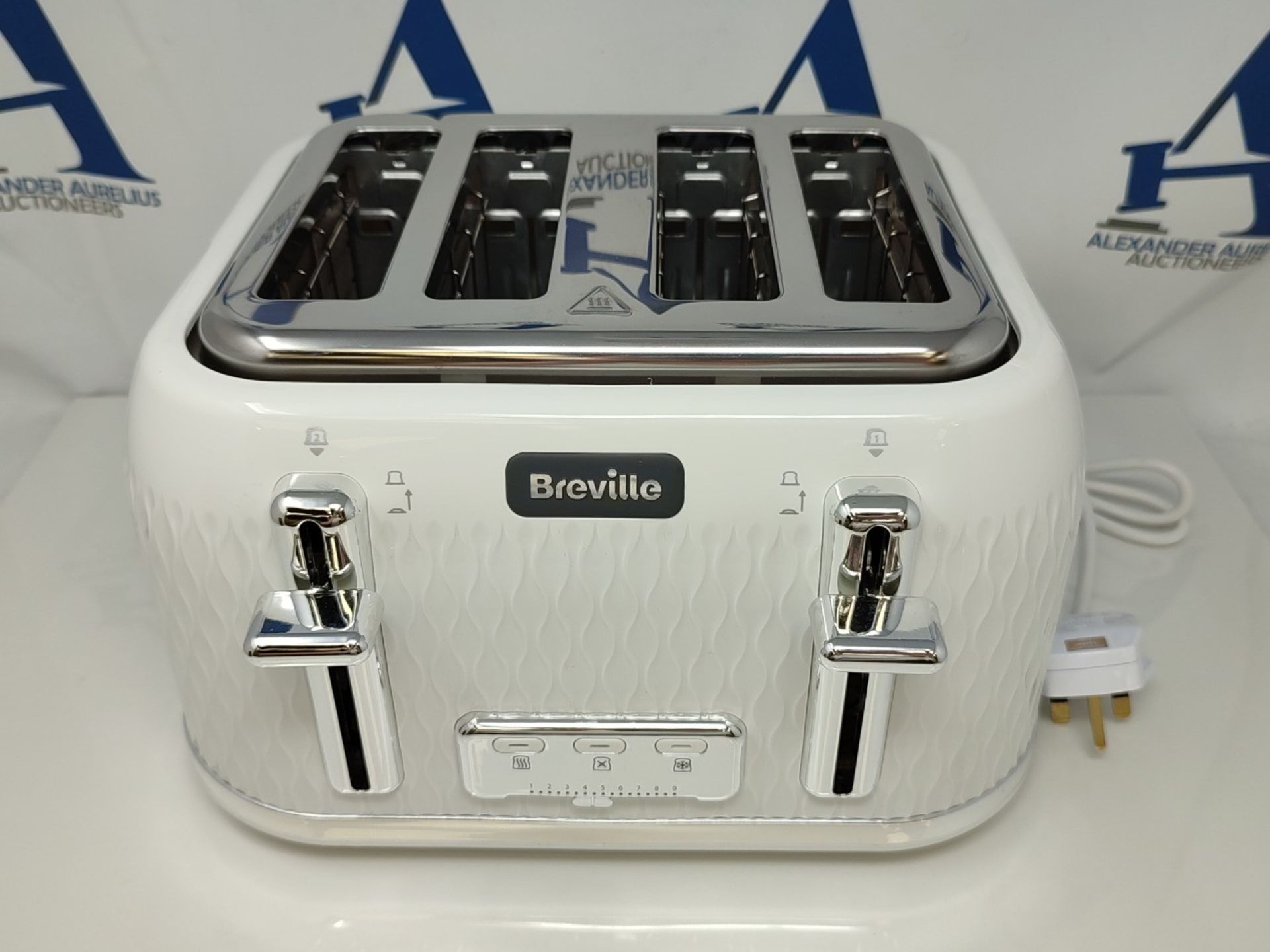 Breville Curve 4-Slice Toaster with High Lift and Wide Slots | White [VTT911] - Image 3 of 3