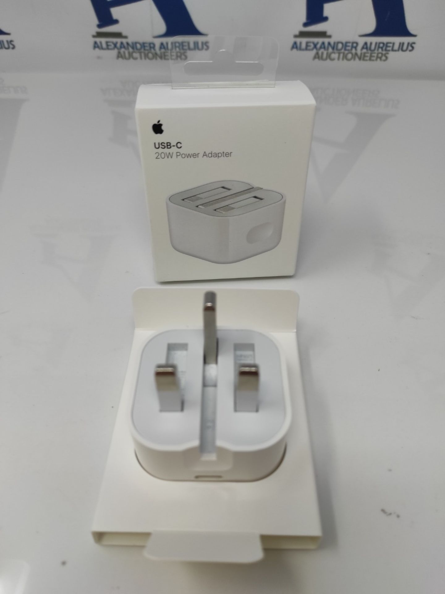 Apple 20W USB-C Power Adapter - Image 2 of 2