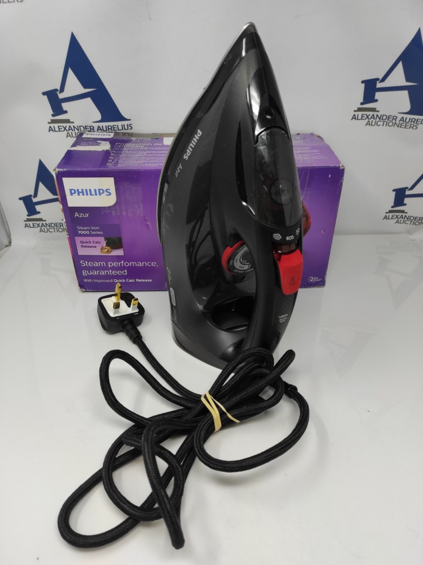 RRP £54.00 Philips Azur Steam Iron - 250 g Steam Boost - 2600 W - With SteamGlide Soleplate - 2.5 - Image 2 of 2