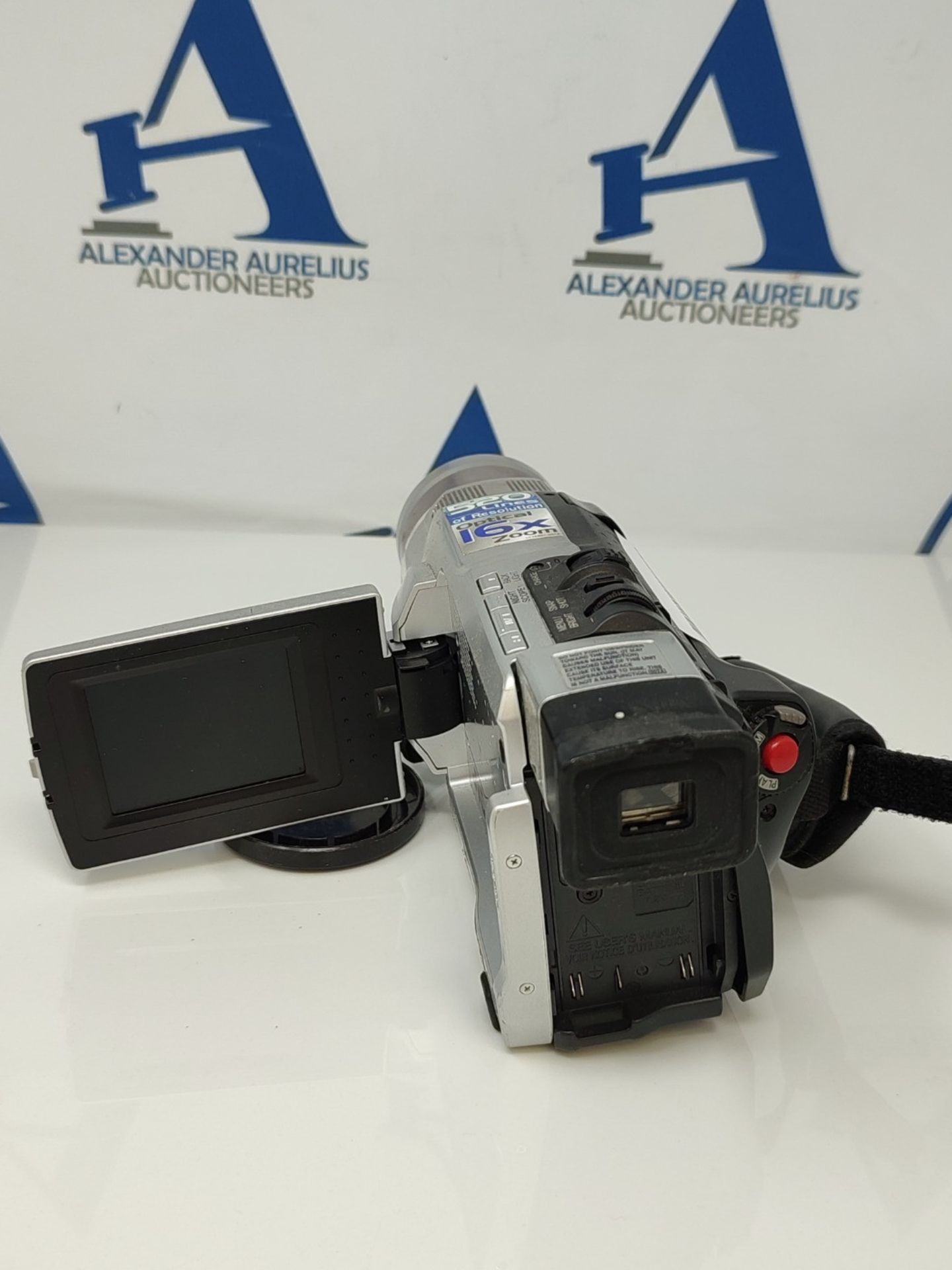 Digital camera JVC GR-DVL145 Mini DV Camcorder videocamera digitale - Image 2 of 2