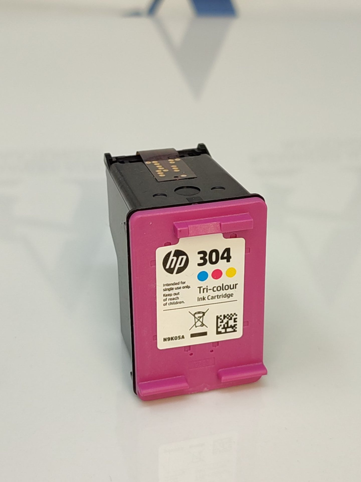 HP N9K05AE 304 Original Ink Cartridge, Tri-Color, (Pack of 1) - Image 3 of 3