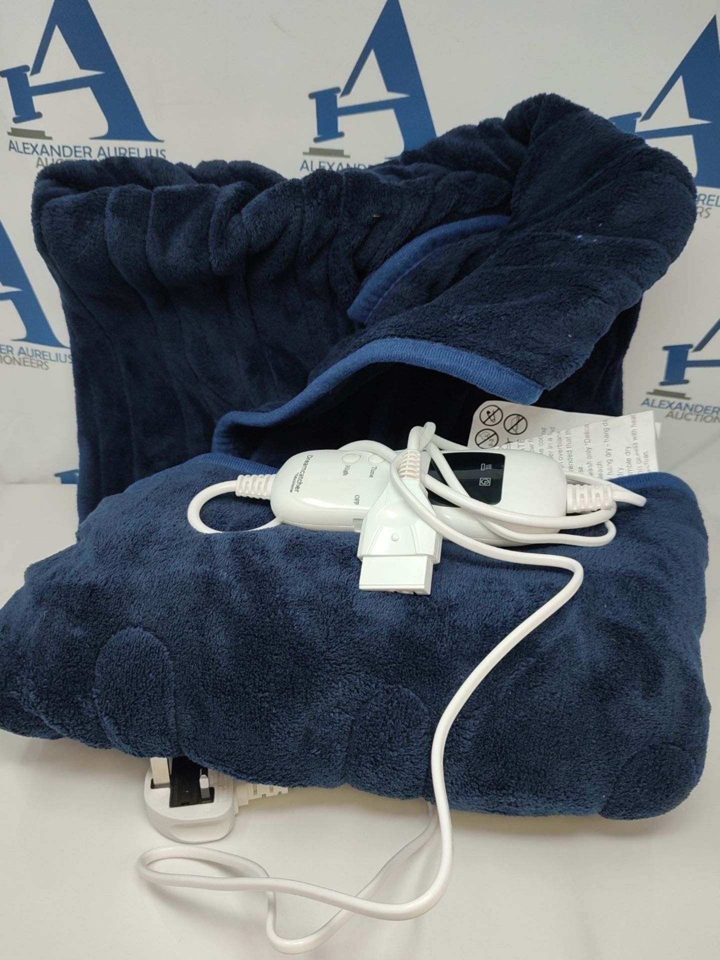 Dreamcatcher Electric Heated Throw Blanket 160 x 120cm, Machine Washable Soft Fleece O - Image 2 of 2