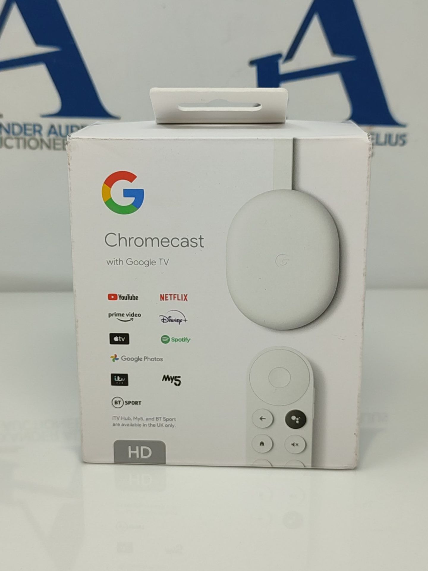 Chromecast with Google TV (HD) Snow  Streaming entertainment on your TV with voice - Bild 2 aus 3