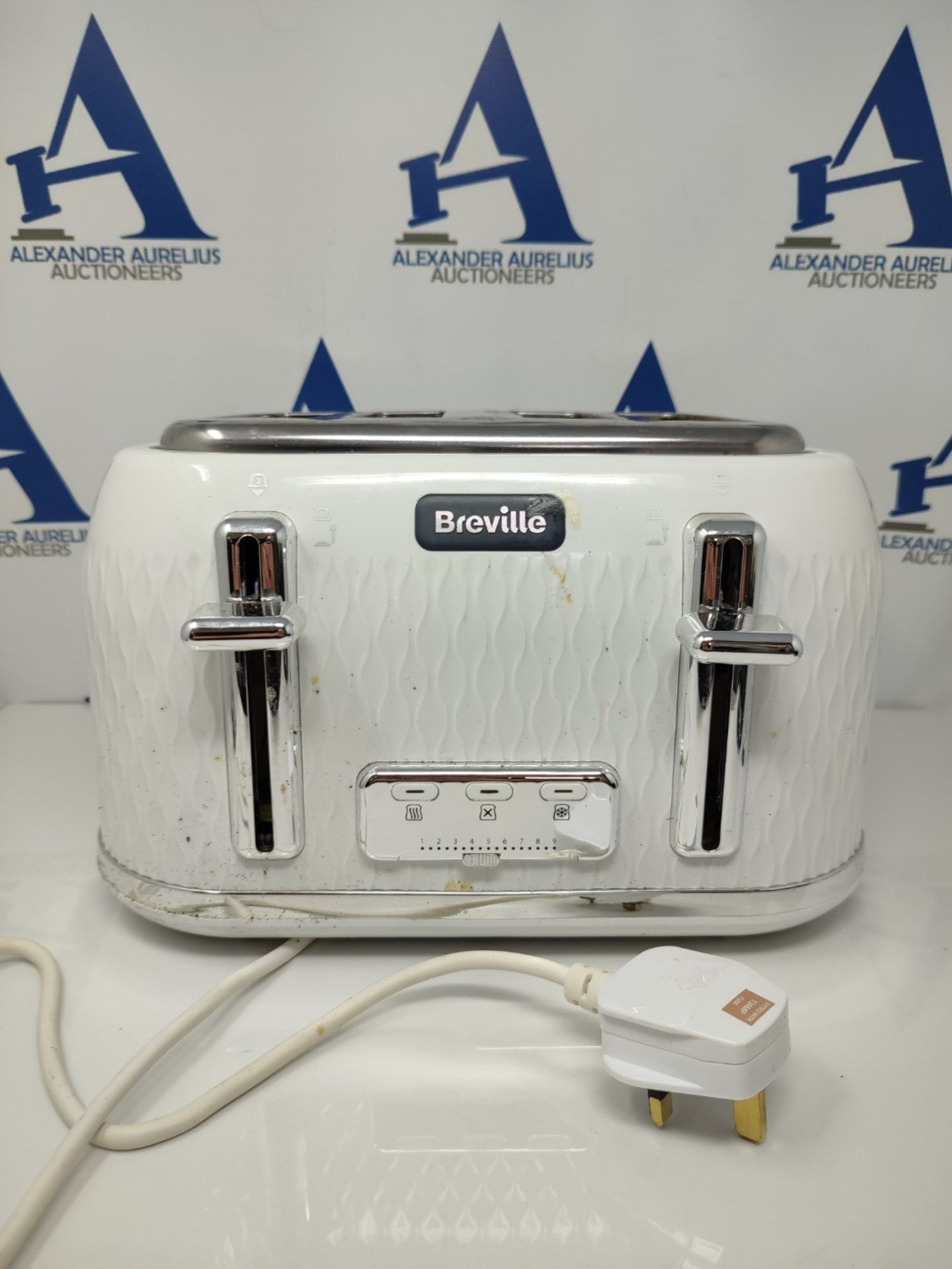 Breville Curve 4-Slice Toaster with High Lift and Wide Slots | White & Chrome [VTT911] - Image 3 of 3