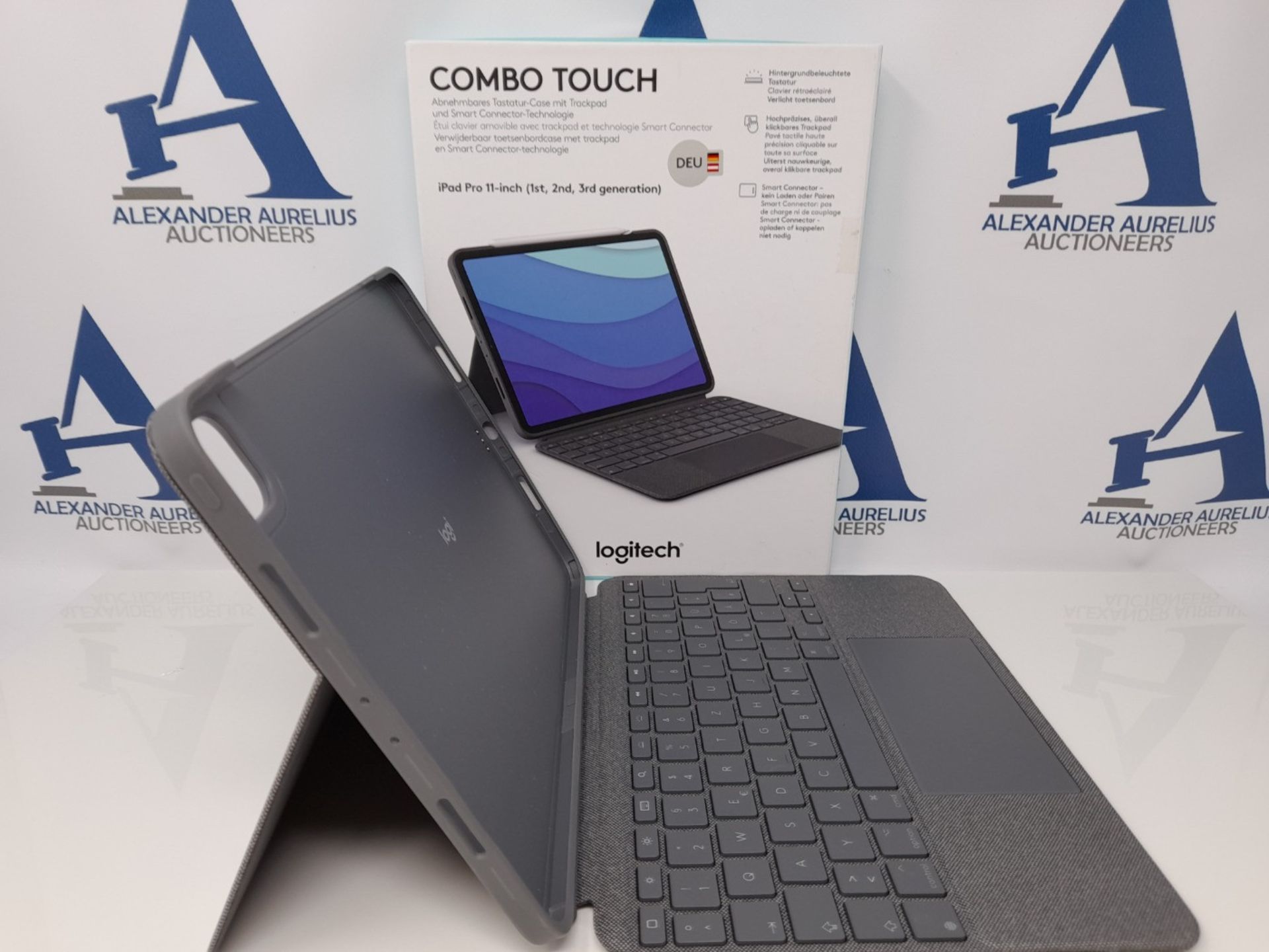 RRP £145.00 Logitech Combo Touch Keyboard Case for iPad Pro 11 inch (1st, 2nd and 3rd generation) - Image 2 of 2