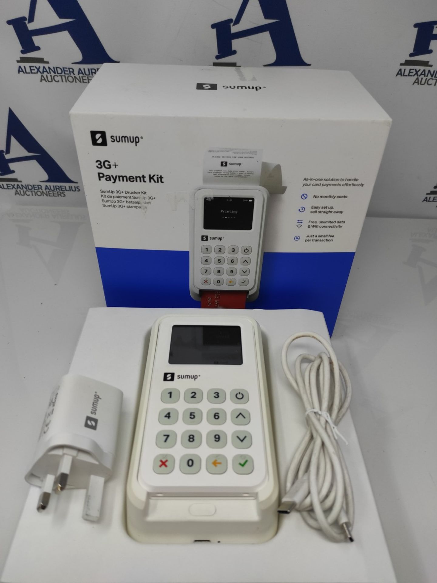 RRP £137.00 SumUp 3G Unlimited Data/WIFI Card Reader Terminal Payment Kit for Contactless Payments