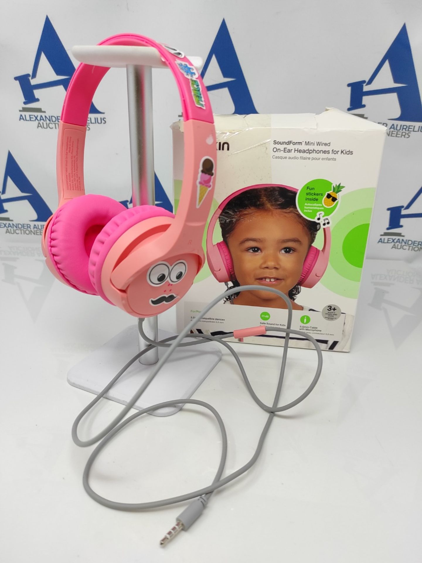 Belkin SoundForm Mini Wired On-Ear Headphones for Kids, Over-Ear Headset for Children - Image 2 of 2