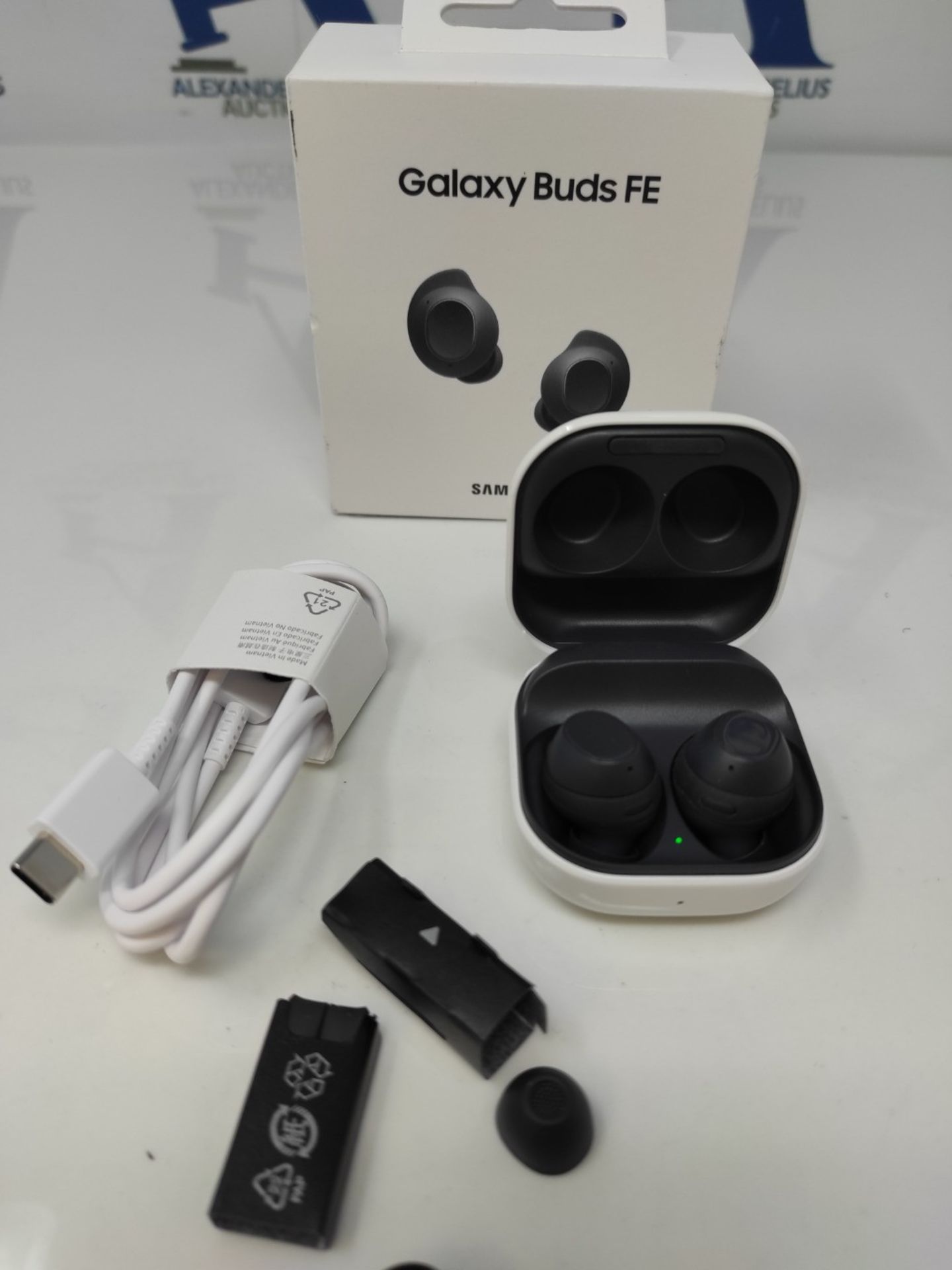 RRP £99.00 Samsung Galaxy Buds FE Wireless Earbuds, Active Noise Cancelling, Comfort Fit, Graphit - Bild 2 aus 2