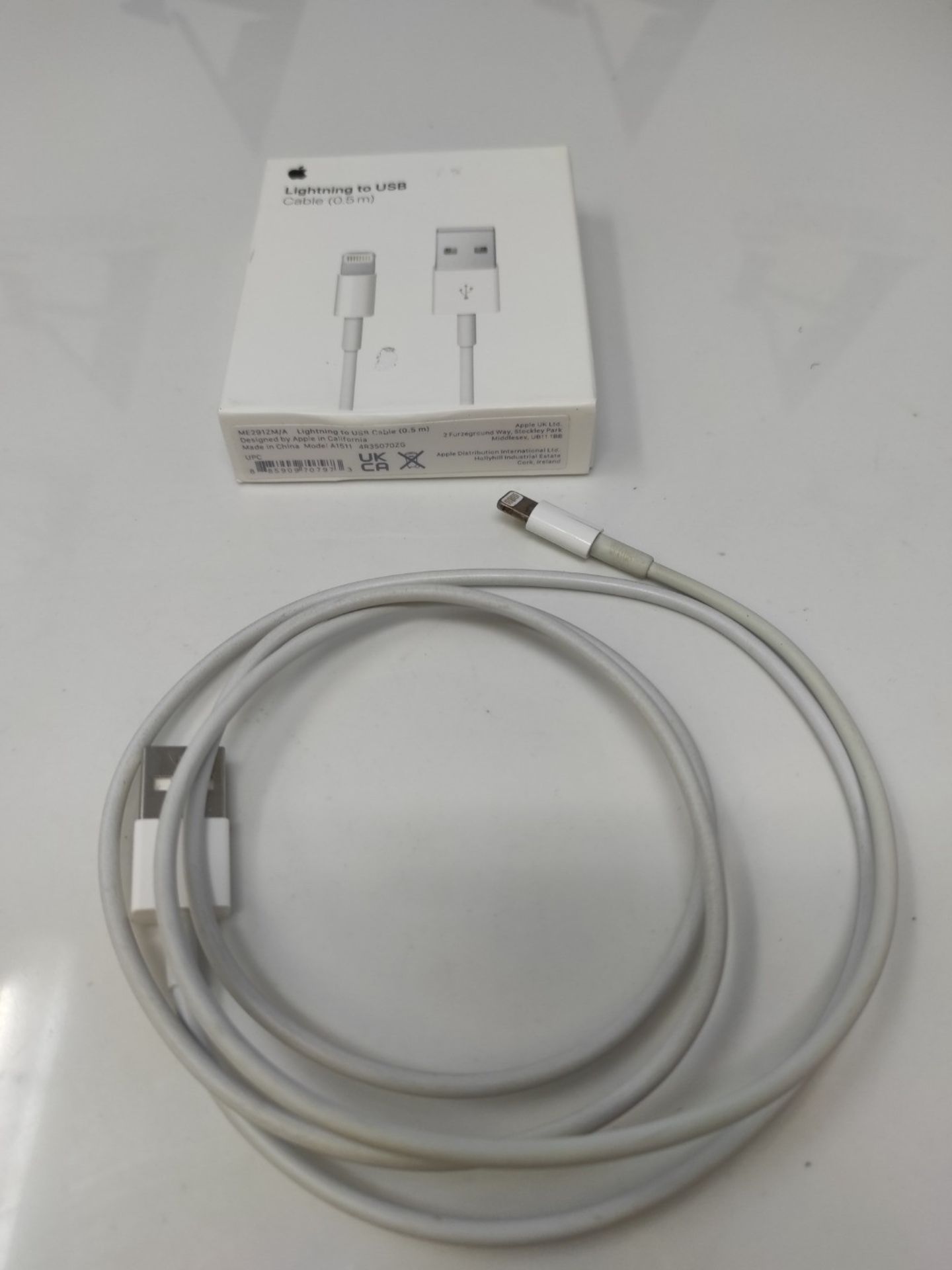 Apple Lightning to USB Cable (0.5 m) - Image 2 of 2