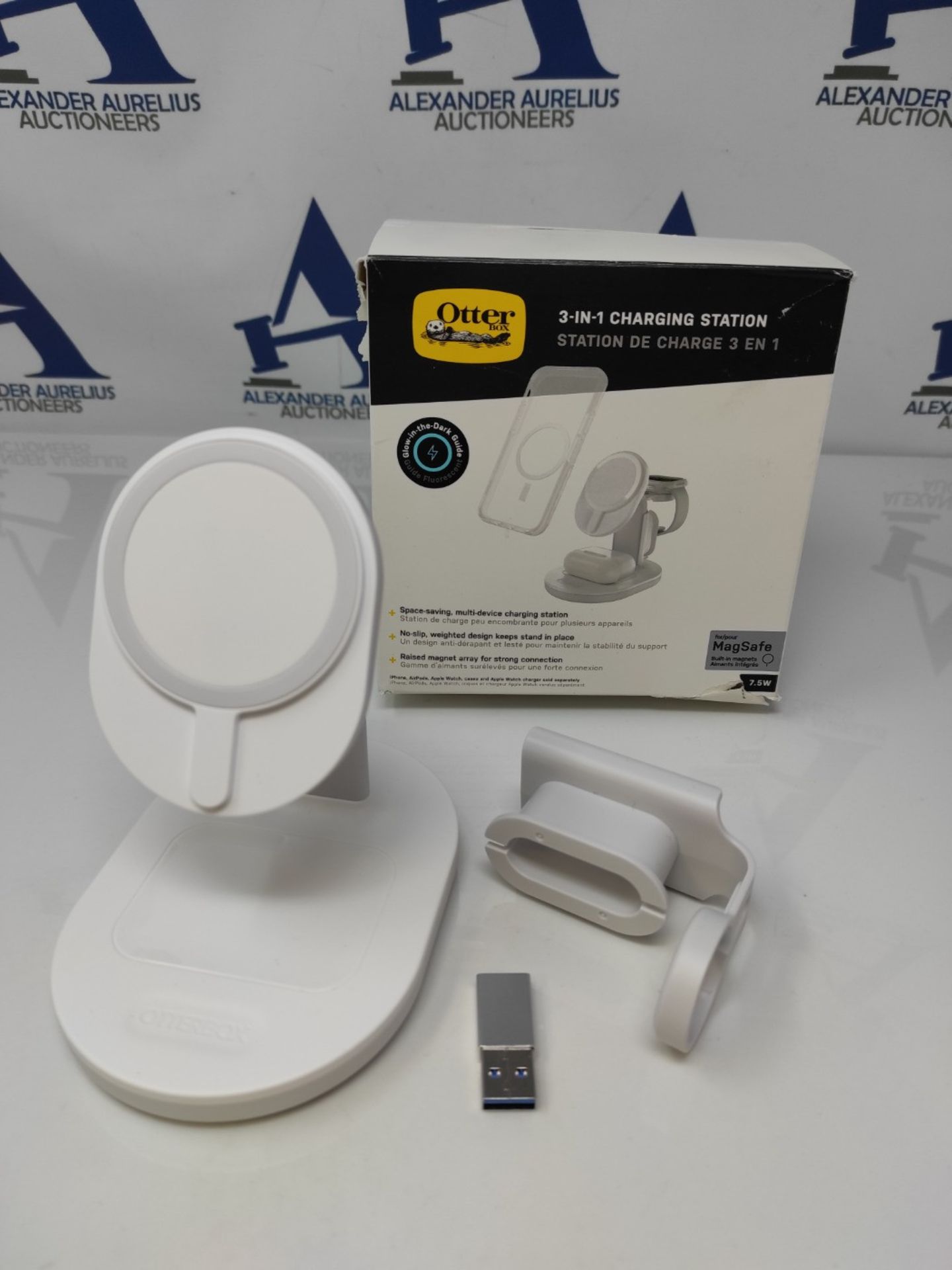 RRP £69.00 OtterBox Wireless 3 in 1 MagSafe Charging Stand, Strong Magnetic Alignment and Attachm - Image 2 of 2