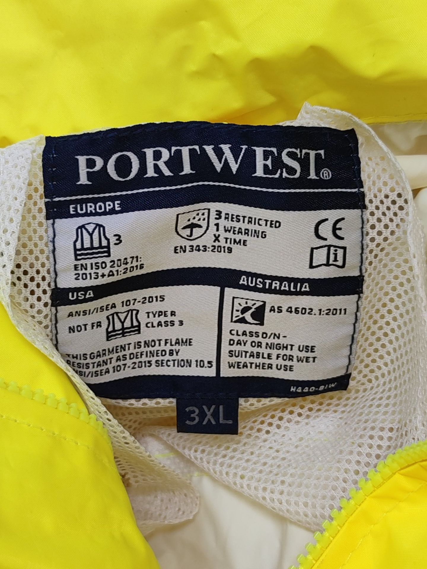 Portwest H440 Men's Lightweight Waterproof Hi-Vis Rain Jacket Yellow, 3X-Large - Image 3 of 3