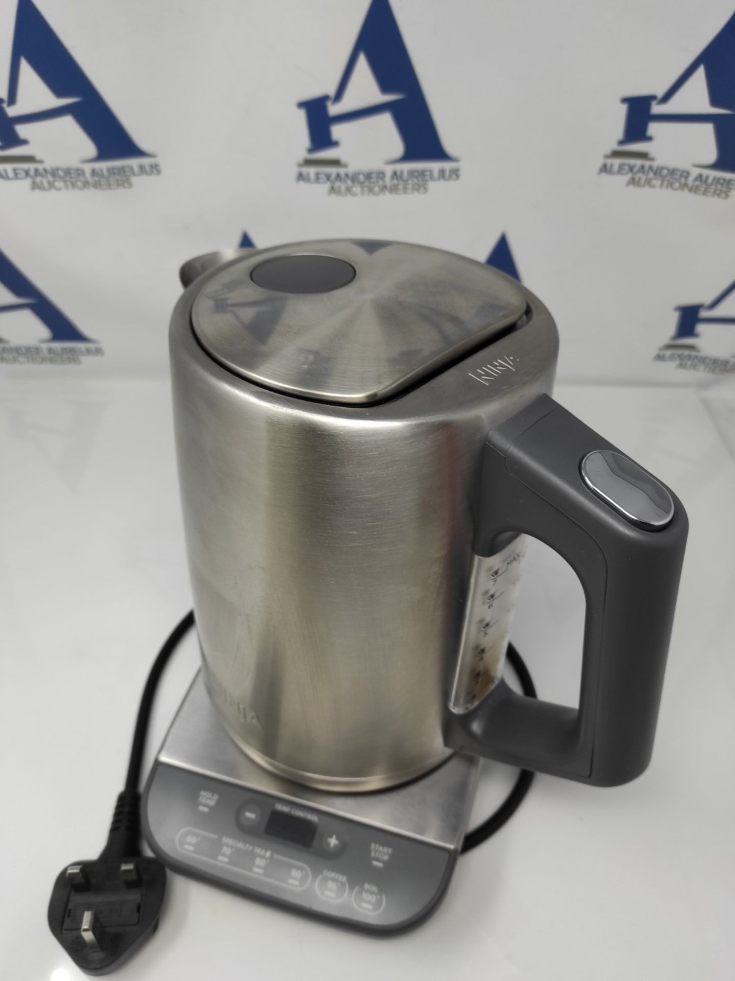 RRP £76.00 Ninja Perfect Temperature Kettle, 1.7L, with Temperature Control, LED Display, Easy to - Image 2 of 2