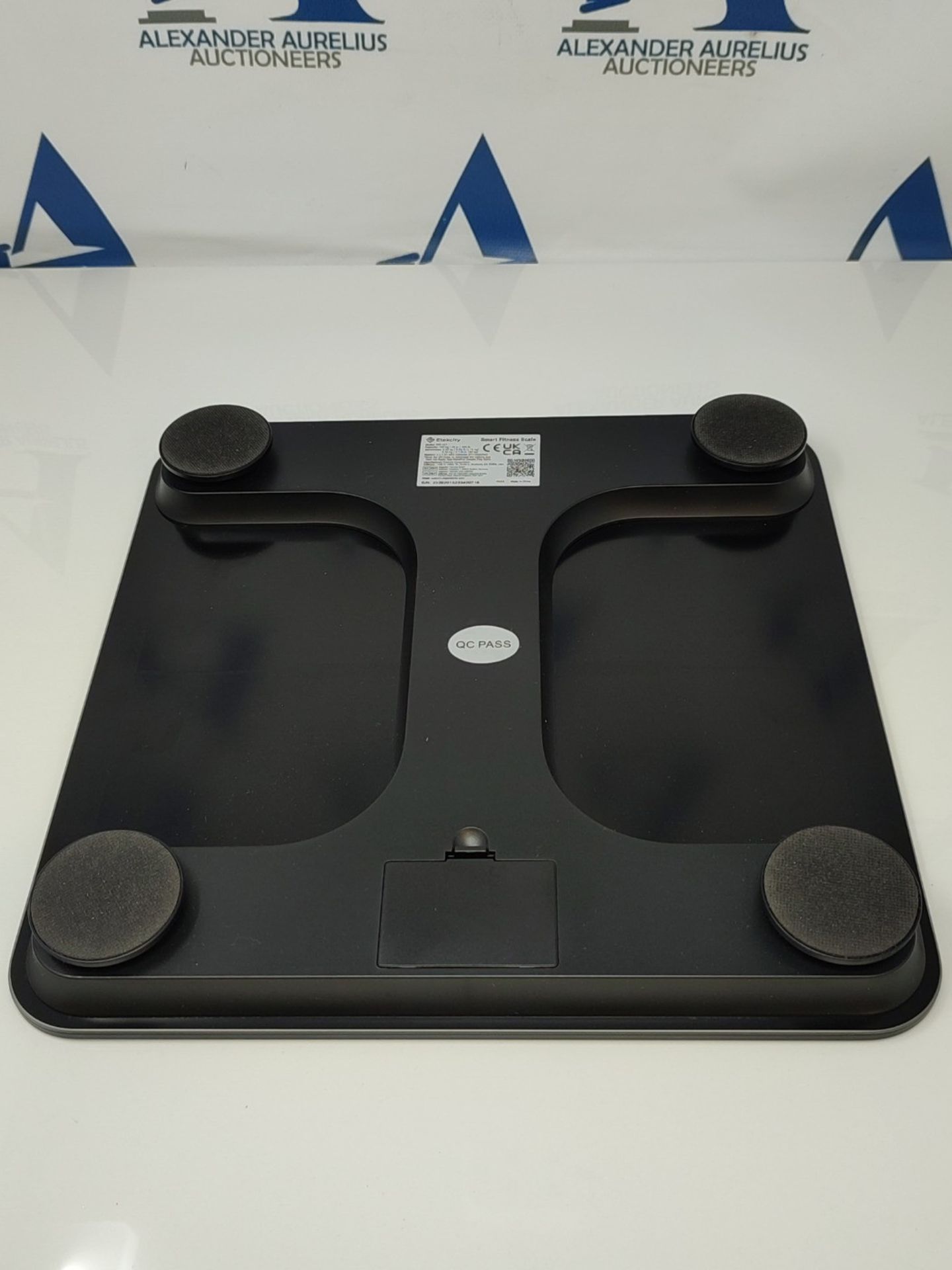 Etekcity Smart Bathroom Scales for Body Weight, Accurate to 0.05lb (0.02kg) Digital We - Image 3 of 3