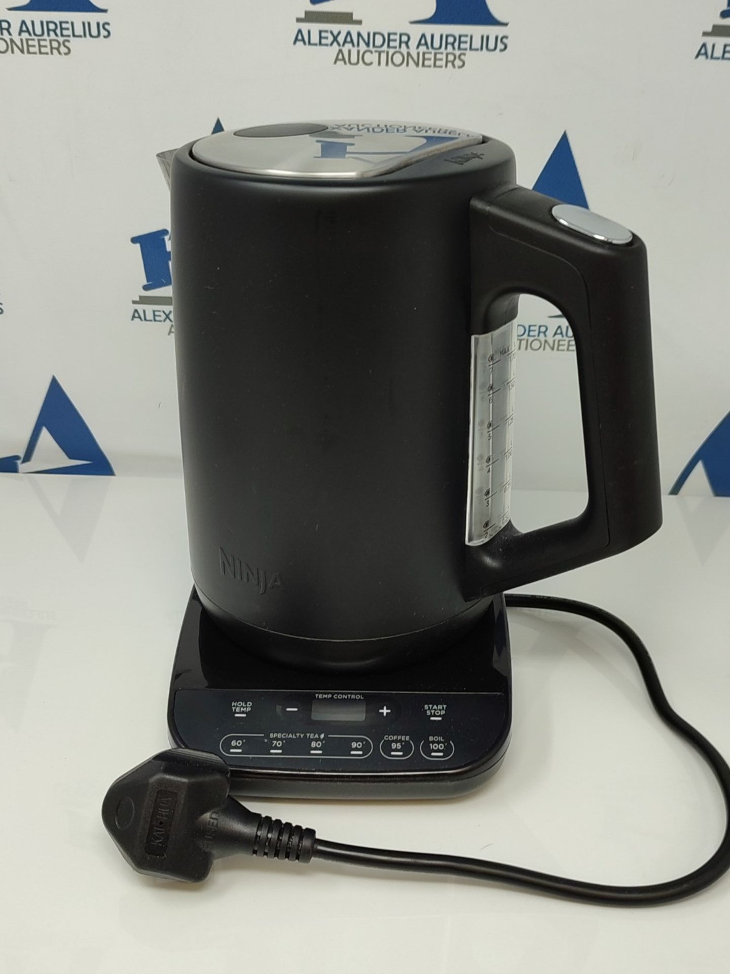 RRP £79.00 Ninja Perfect Temperature Kettle, 1.7L, with Temperature Control, LED Display, Easy to - Bild 3 aus 3