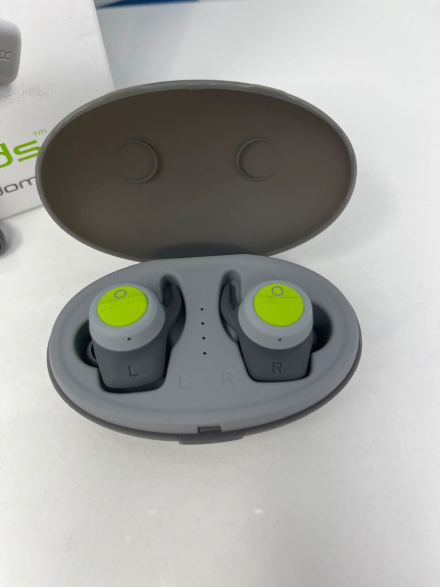 RRP £69.00 BOOMPODS BOOMBUDS TRUE WIRELESS EARBUDS - Best Sports Headphones, Bluetooth, Magnetic - Image 3 of 3
