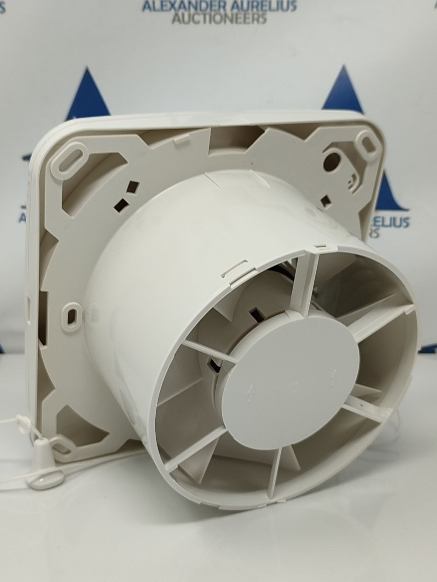 Greenwood Airvac AXSK Kitchen / Utility Extractor Fan for use with 150mm / 6 Inch Duct - Image 3 of 3