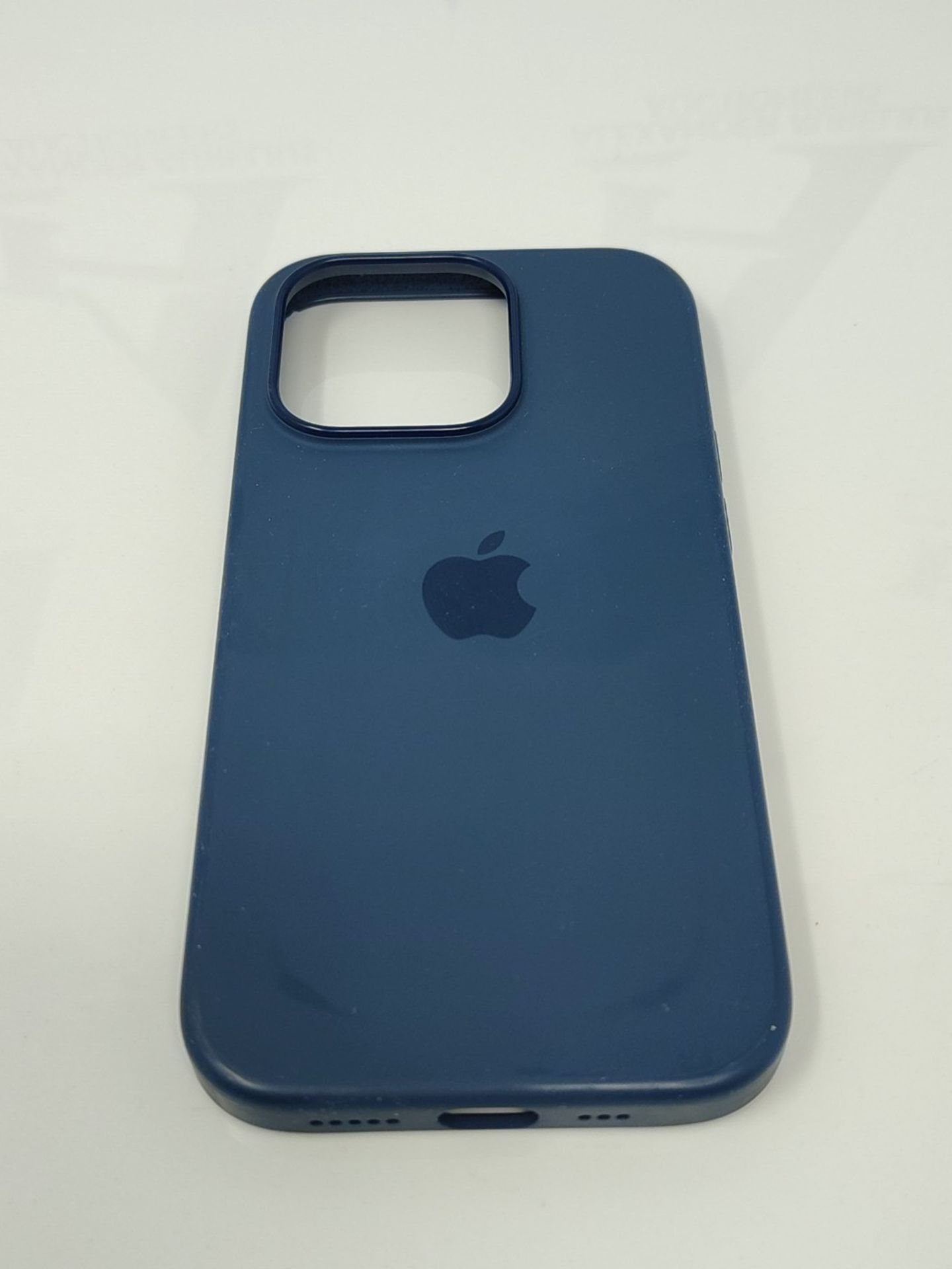 Apple iPhone 14 Pro Silicone Case with MagSafe - Storm Blue - Image 3 of 3