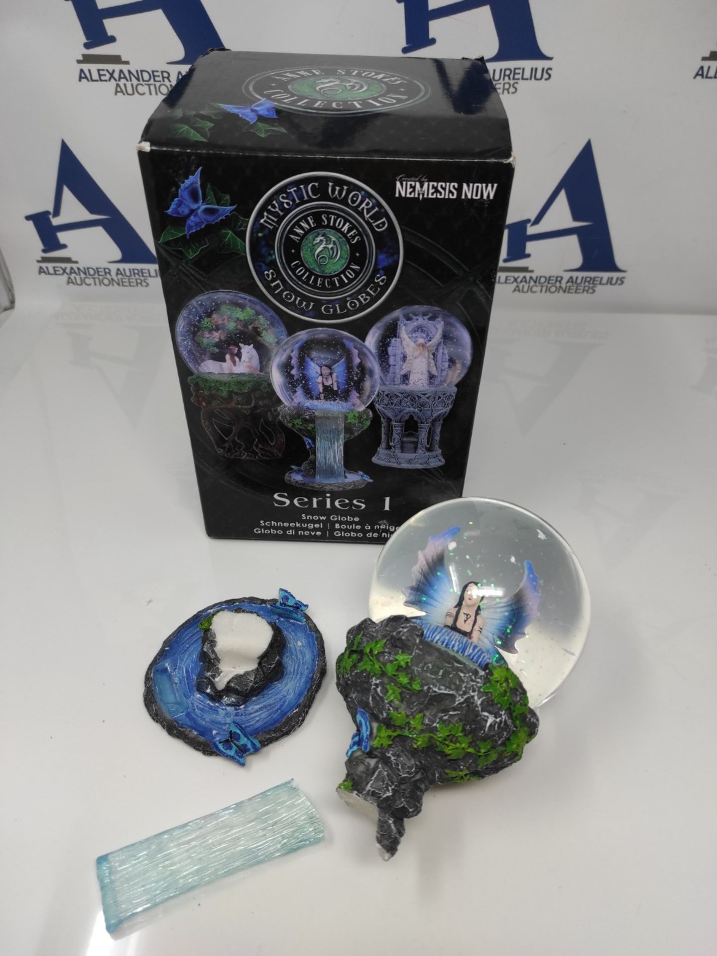 [CRACKED] Nemesis Now Immortal Flight Anne Stokes Fairy Snow Globe 10cm, Resin, Grey|w - Bild 2 aus 2