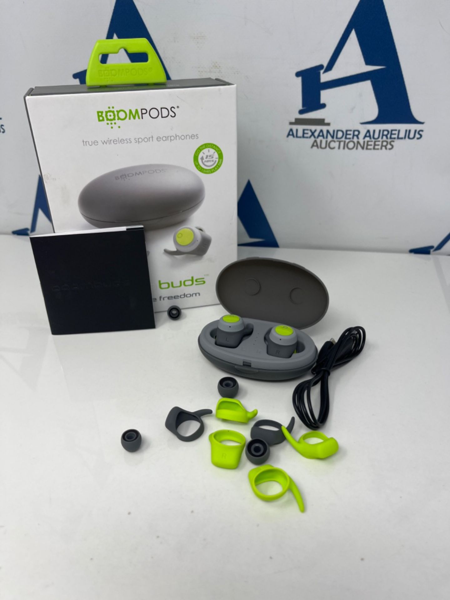 RRP £69.00 BOOMPODS BOOMBUDS TRUE WIRELESS EARBUDS - Best Sports Headphones, Bluetooth, Magnetic - Image 2 of 3