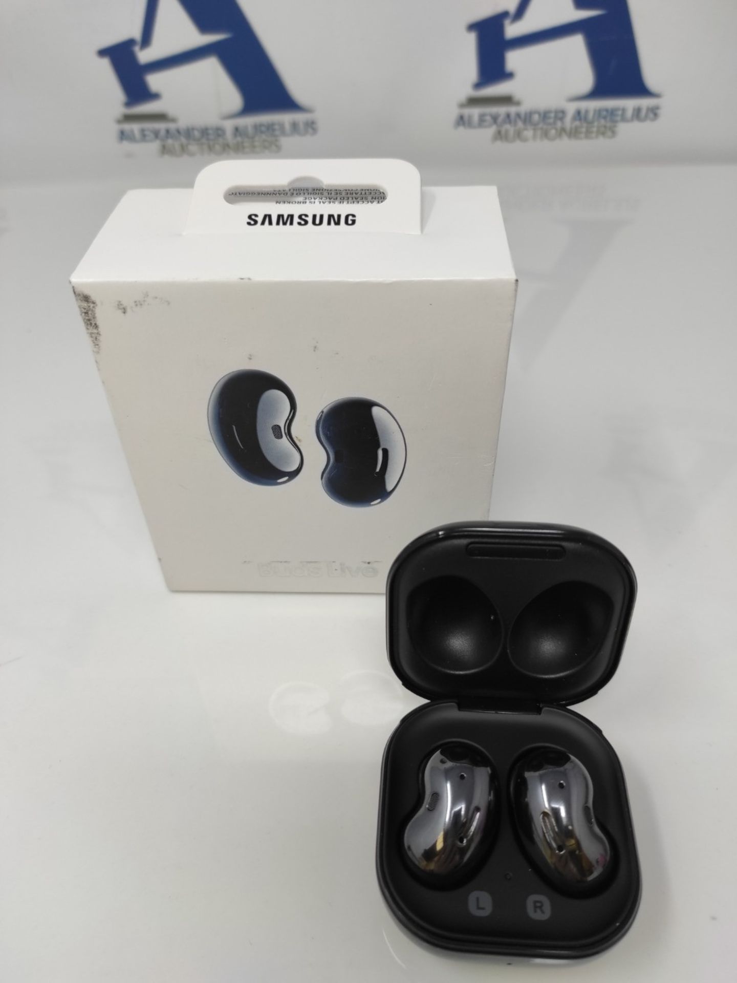 RRP £66.00 [INCOMPLETE] Samsung Galaxy Buds Live Wireless Earphones, Mystic Black (UK Version) - Image 2 of 3