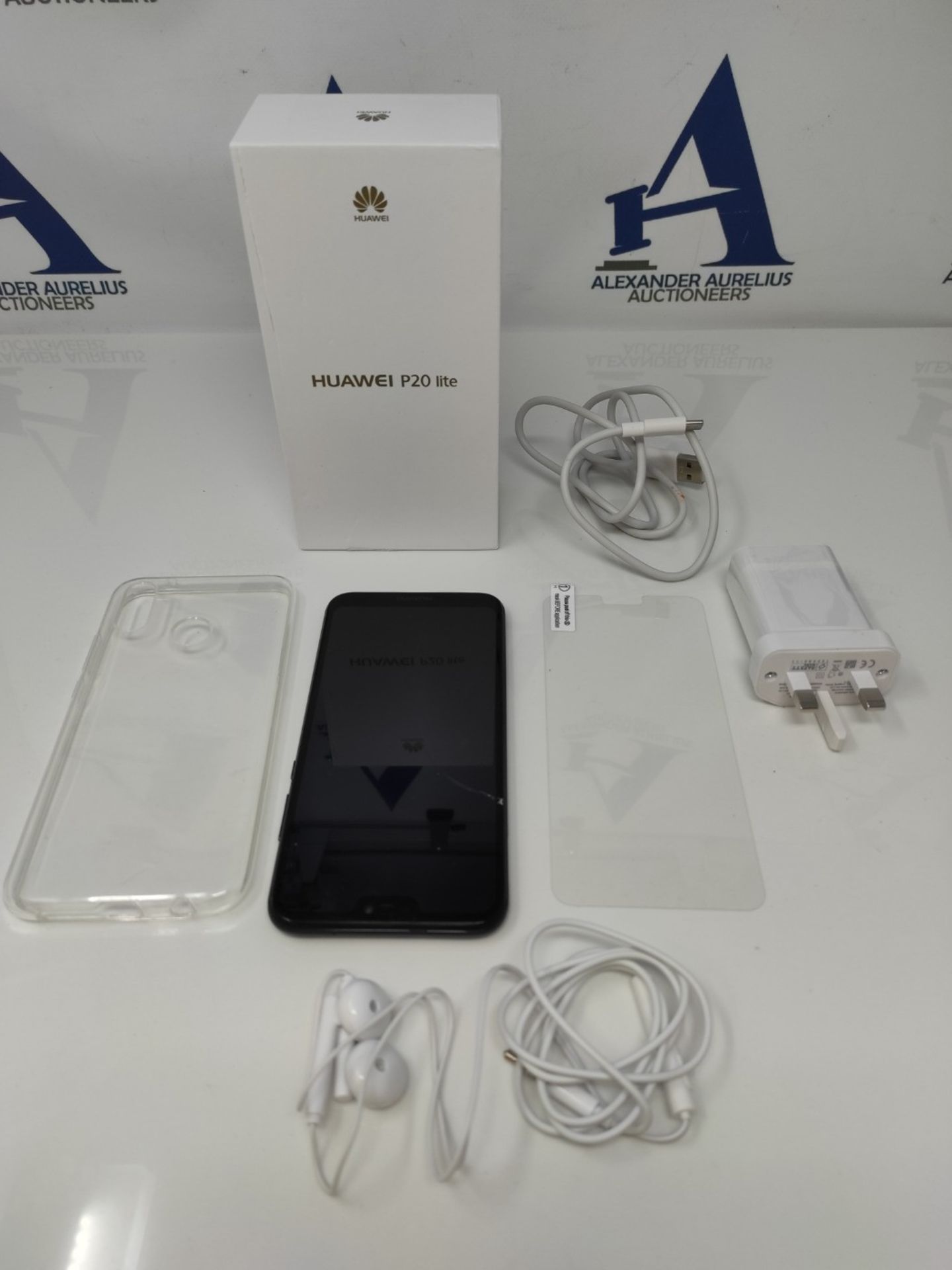 RRP £132.00 Huawei 774792 64 GB P20 Lite UK SIM-Free Smartphone - Black - Image 2 of 2