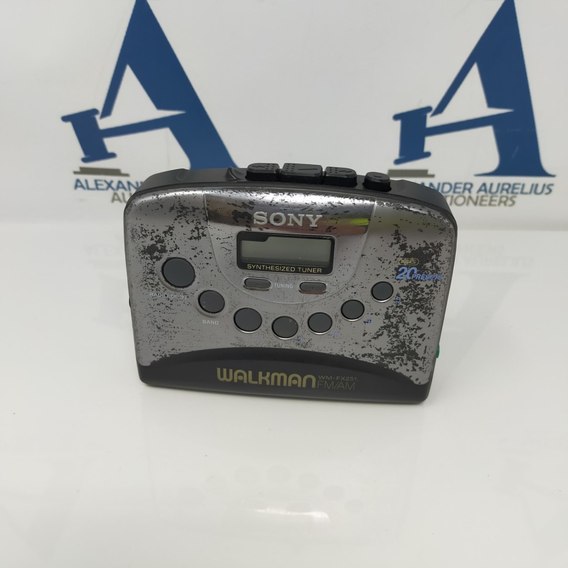 Sony Walkman WM-FX251 FM/AM Cassette player
