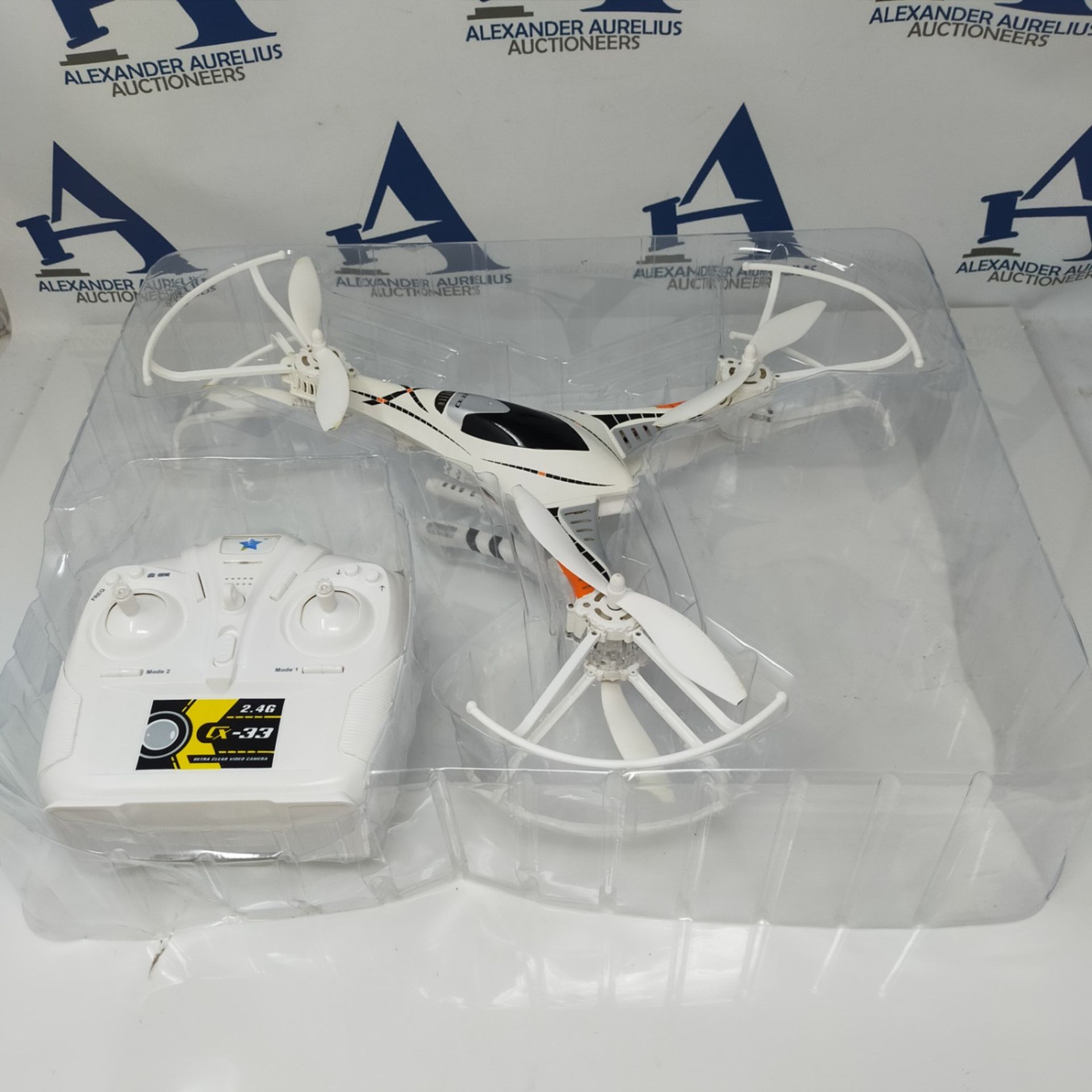 Tekk Drone Cx-33C Falcon Semi-Professional Drone with HD Camera - White - Image 3 of 3