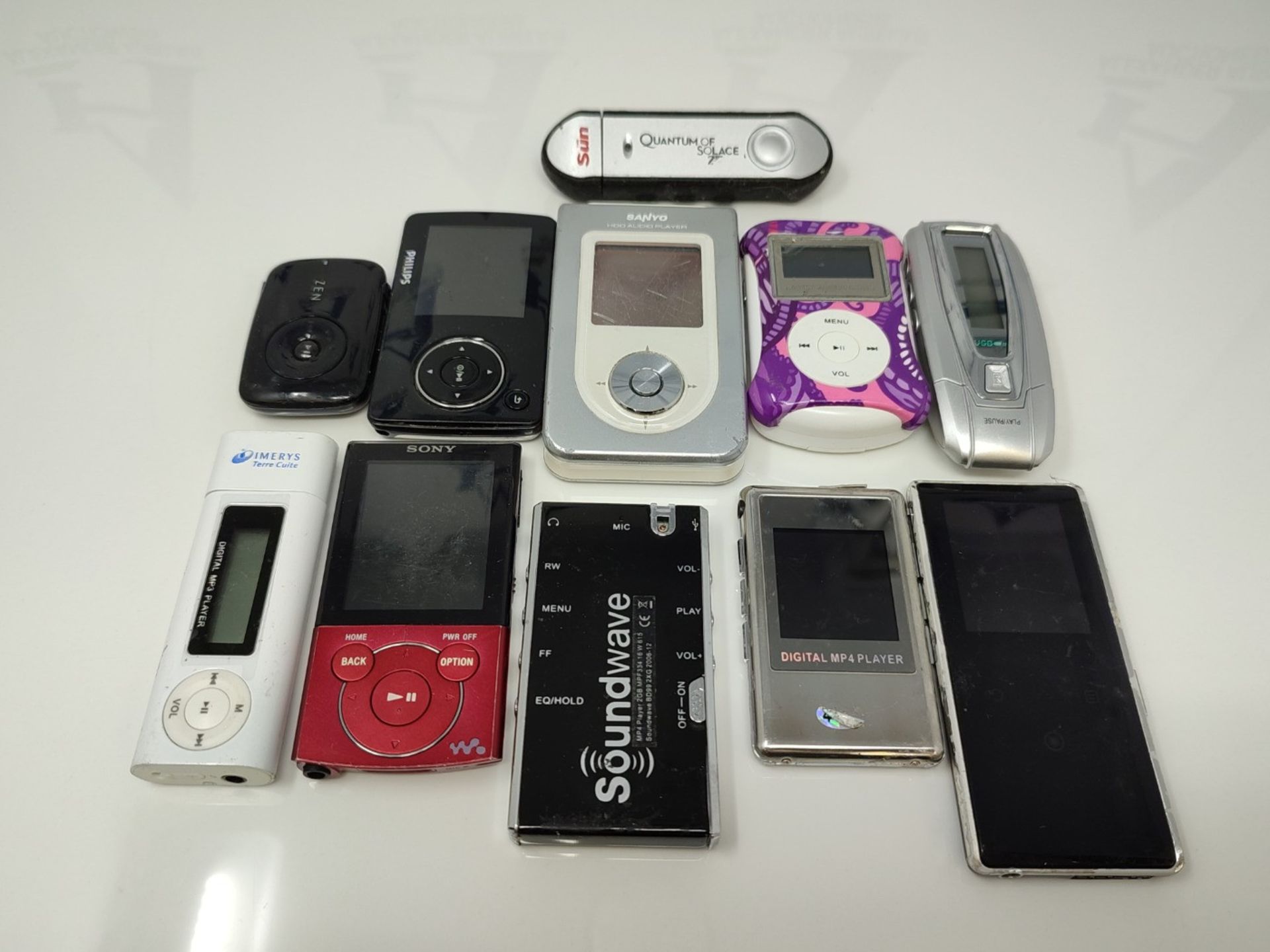 Lot of mp3 players and music player