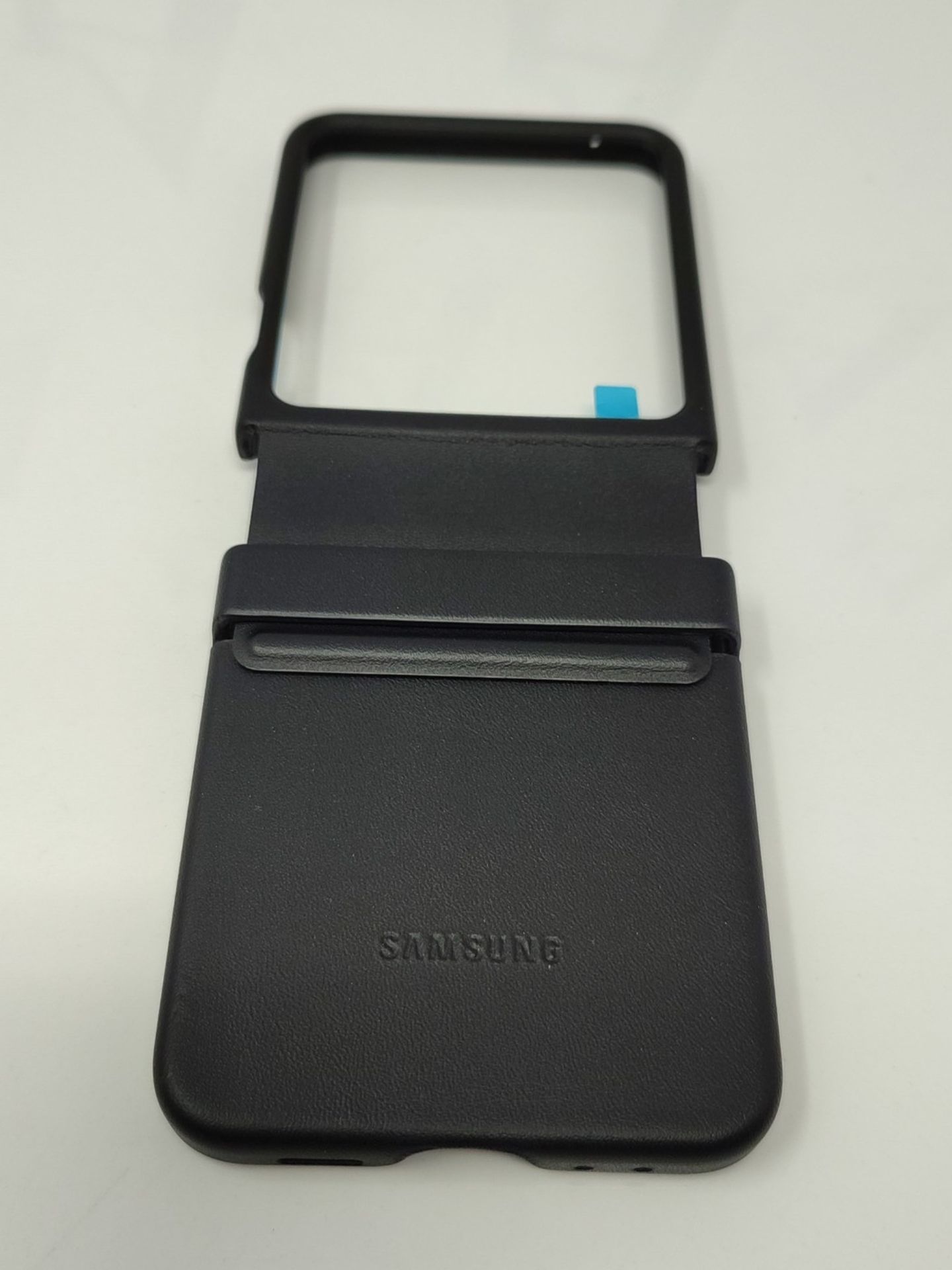 Samsung Galaxy Official Flap Eco-Leather Case for Z Flip5, Black - Bild 3 aus 3