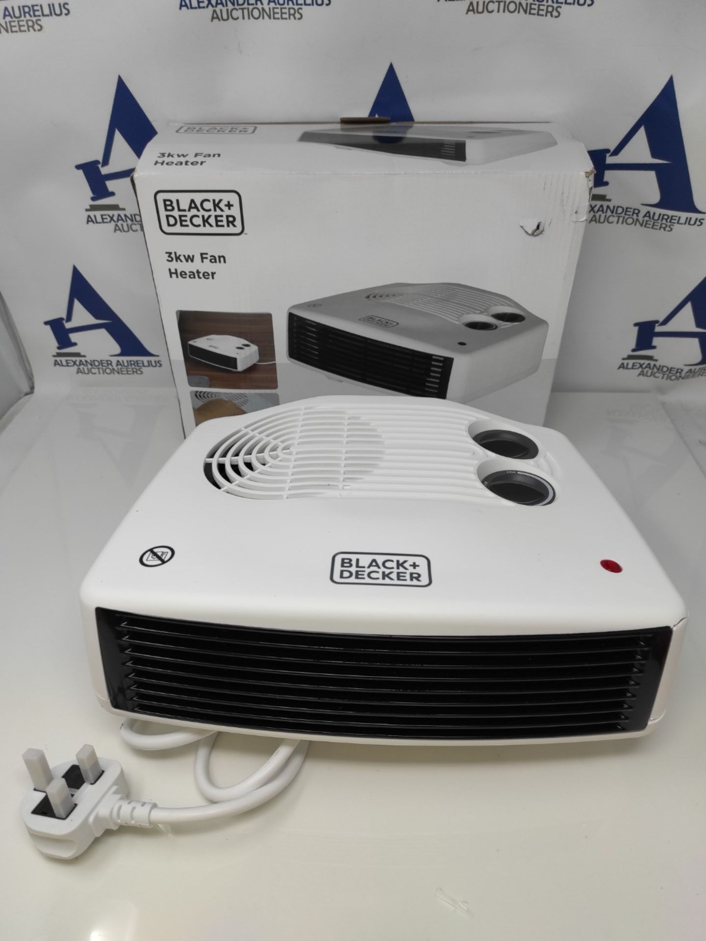Black+Decker BXSH37006GB Fan Heater with Climate Control, 3kW, White - Image 2 of 2
