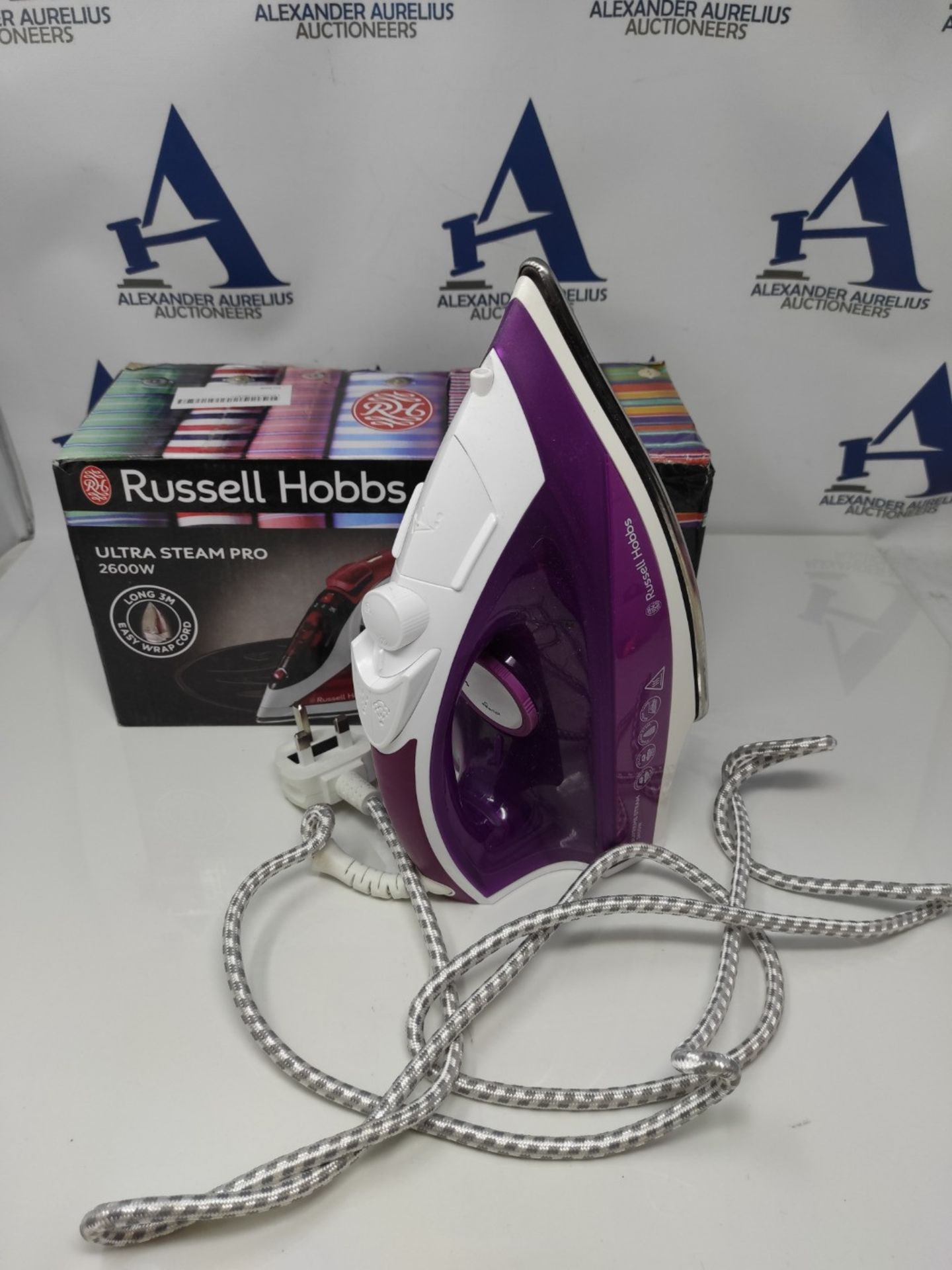 Russell Hobbs Supreme Steam Iron, Powerful vertical steam function, Non-stick stainles - Image 3 of 3