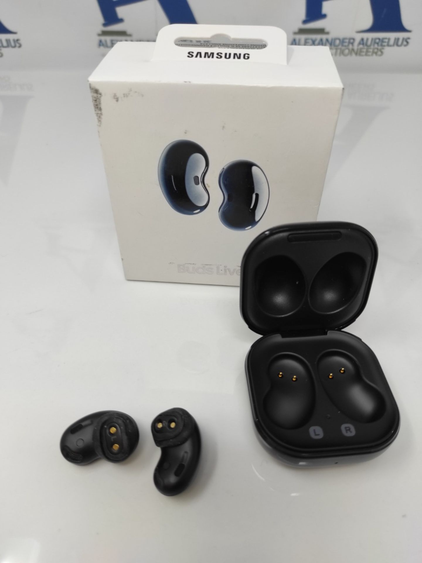 RRP £66.00 [INCOMPLETE] Samsung Galaxy Buds Live Wireless Earphones, Mystic Black (UK Version) - Image 3 of 3