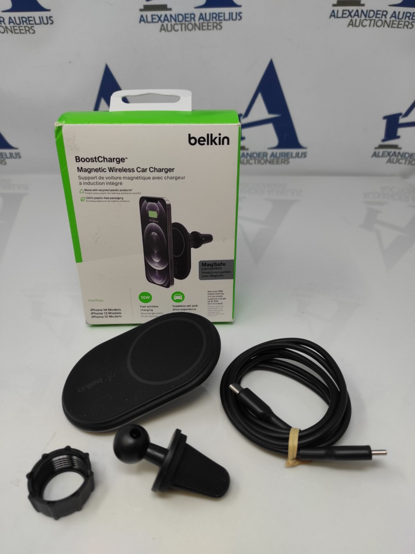 Belkin BoostCharge Wireless Charger, Magnetic Car Charger, Phone Mount Holder Compatib - Image 2 of 2